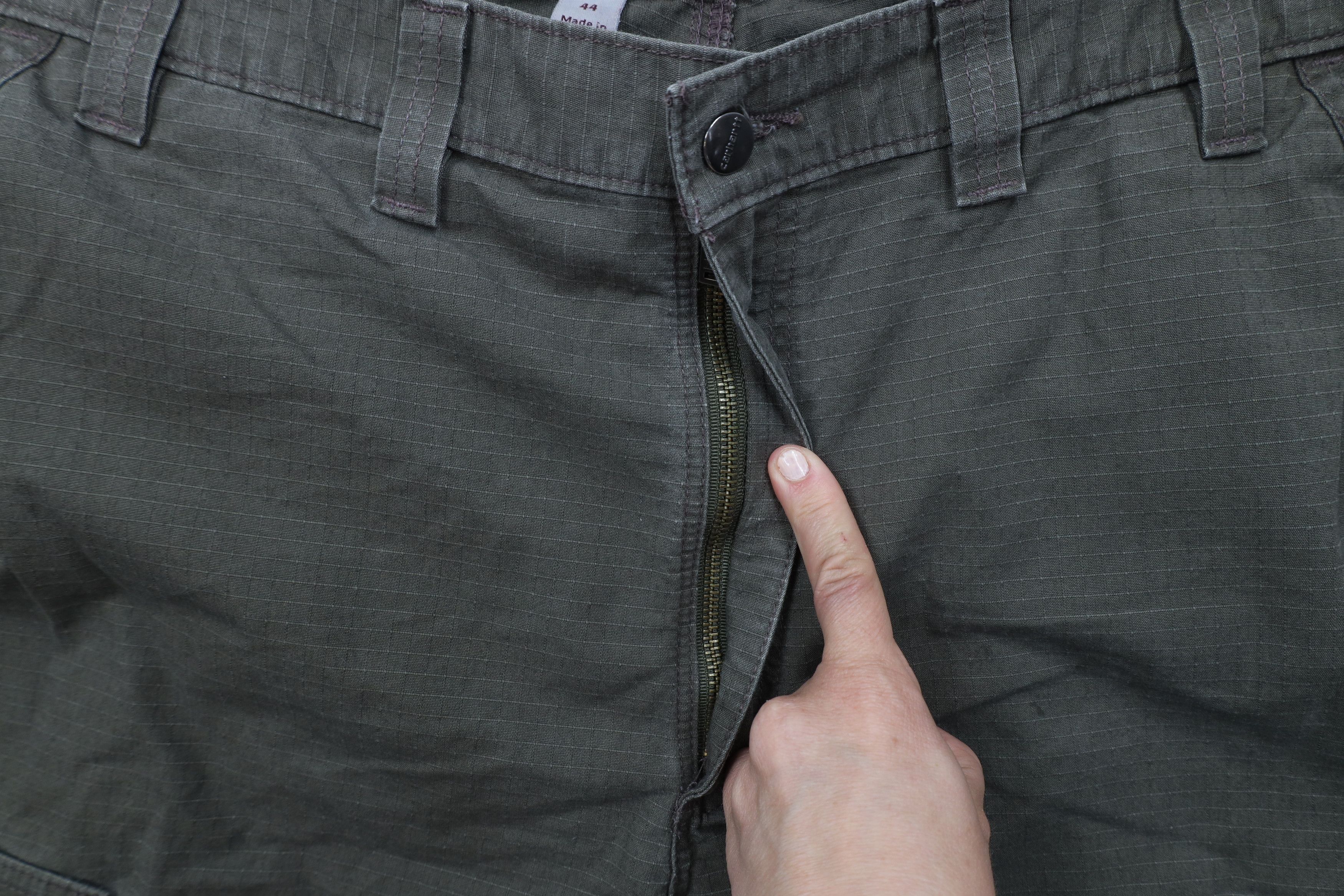 Carhartt × Vintage Vintage Y2K Carhartt Relaxed Fit Ripstop Cargo Shorts Green Size US 44 / EU 60 - 6 Thumbnail
