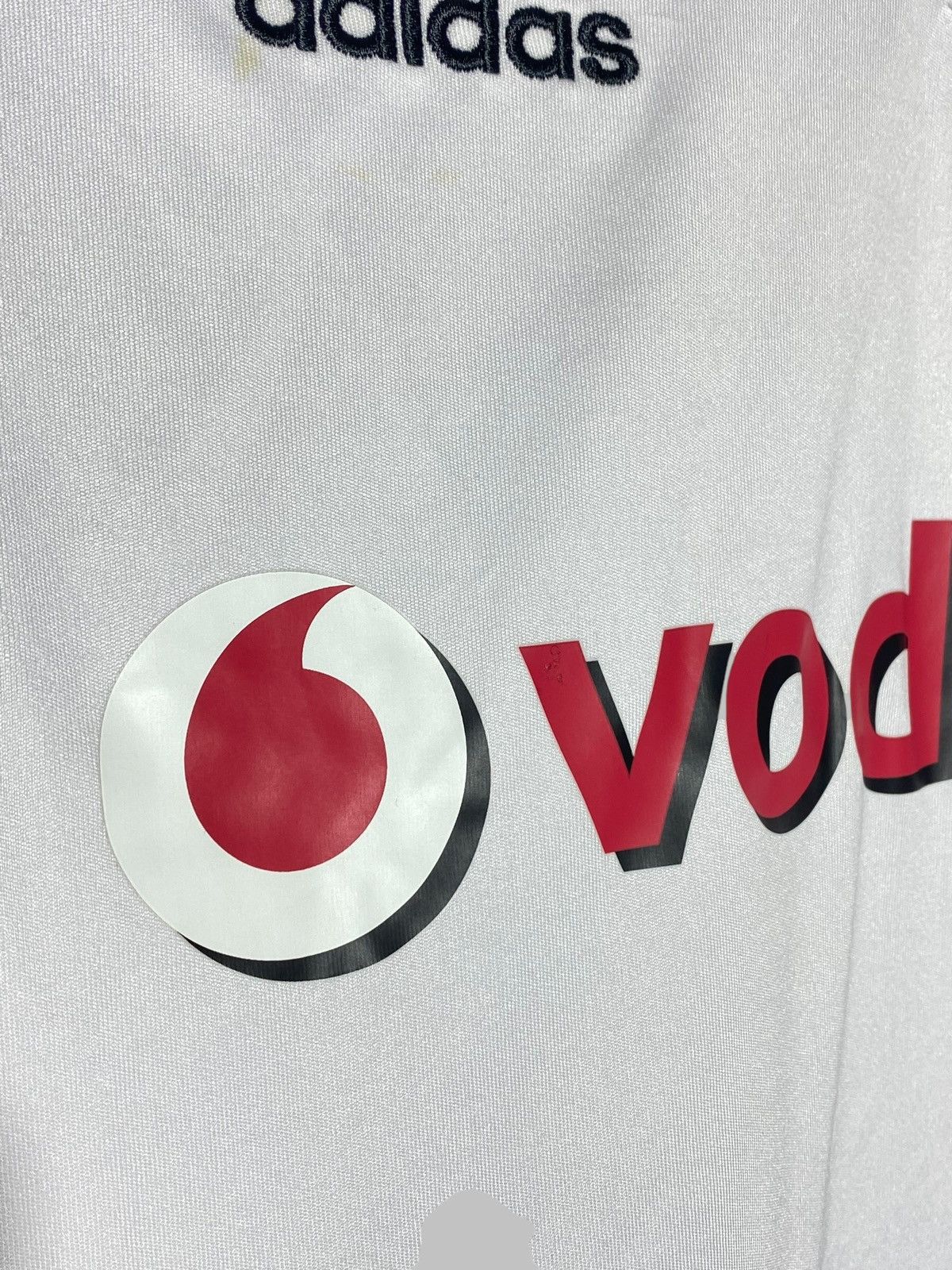 Adidas Adidas Besiktas FC 2015/16 Home Football Shirt Vodafone Size US M / EU 48-50 / 2 - 11 Thumbnail