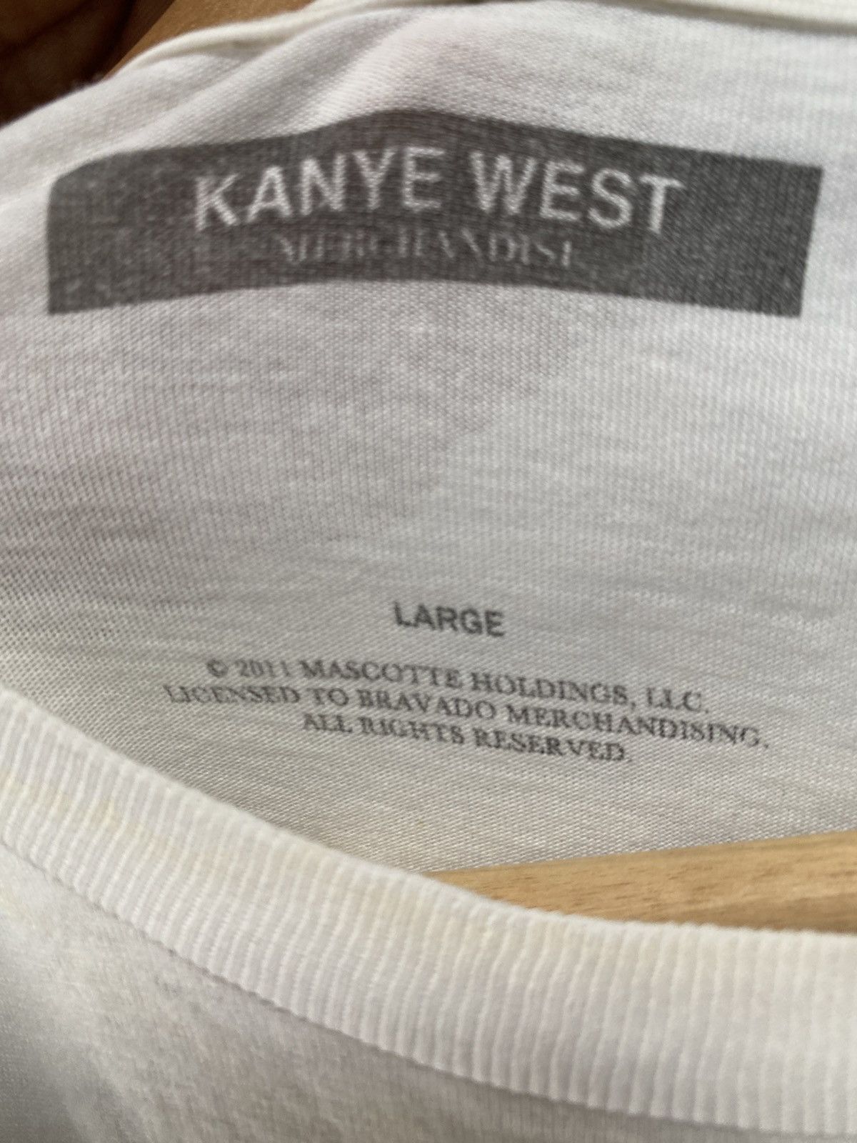 Kanye West Kanye west tee head logo B3 Size US L / EU 52-54 / 3 - 3 Thumbnail