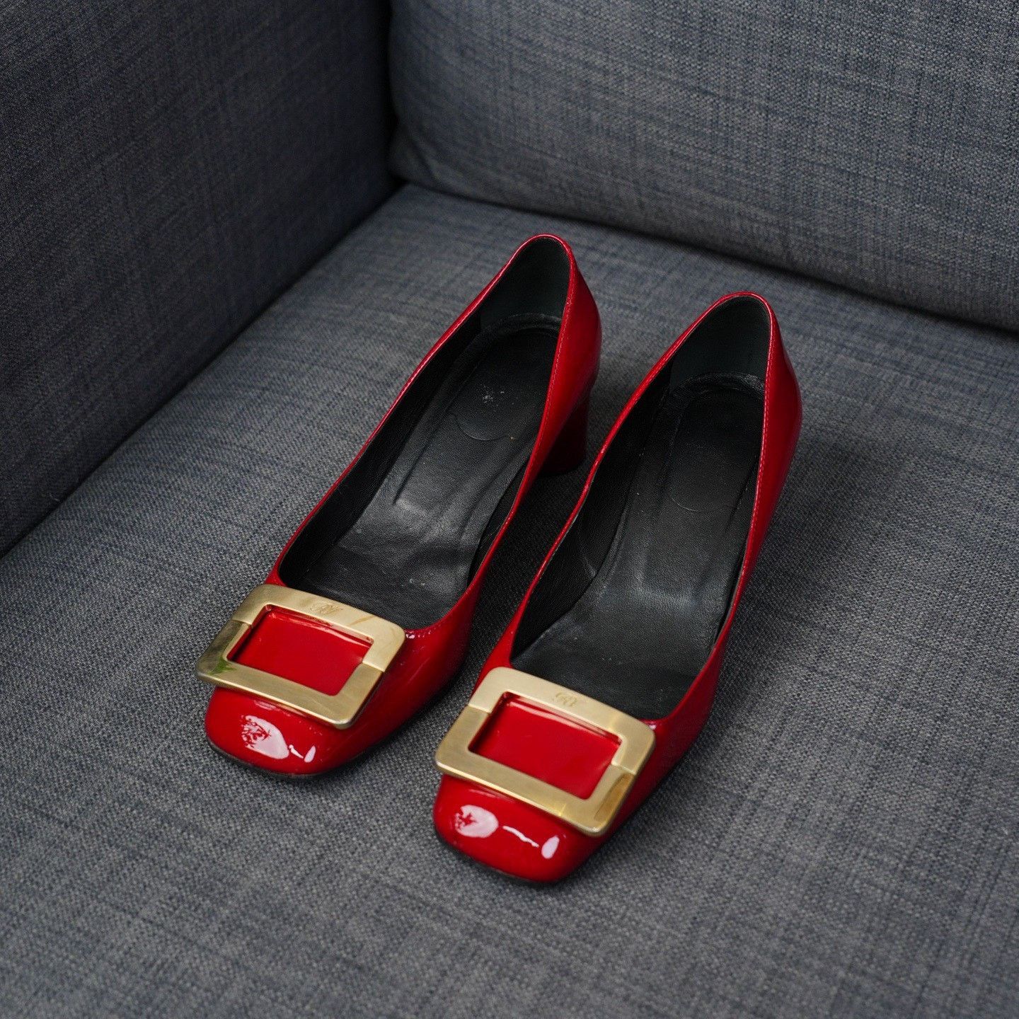 Roger Vivier Roger Vivier Retro Red Lowtop Sneakers us_6 Women Size US 6 / IT 36 - 1 Thumbnail