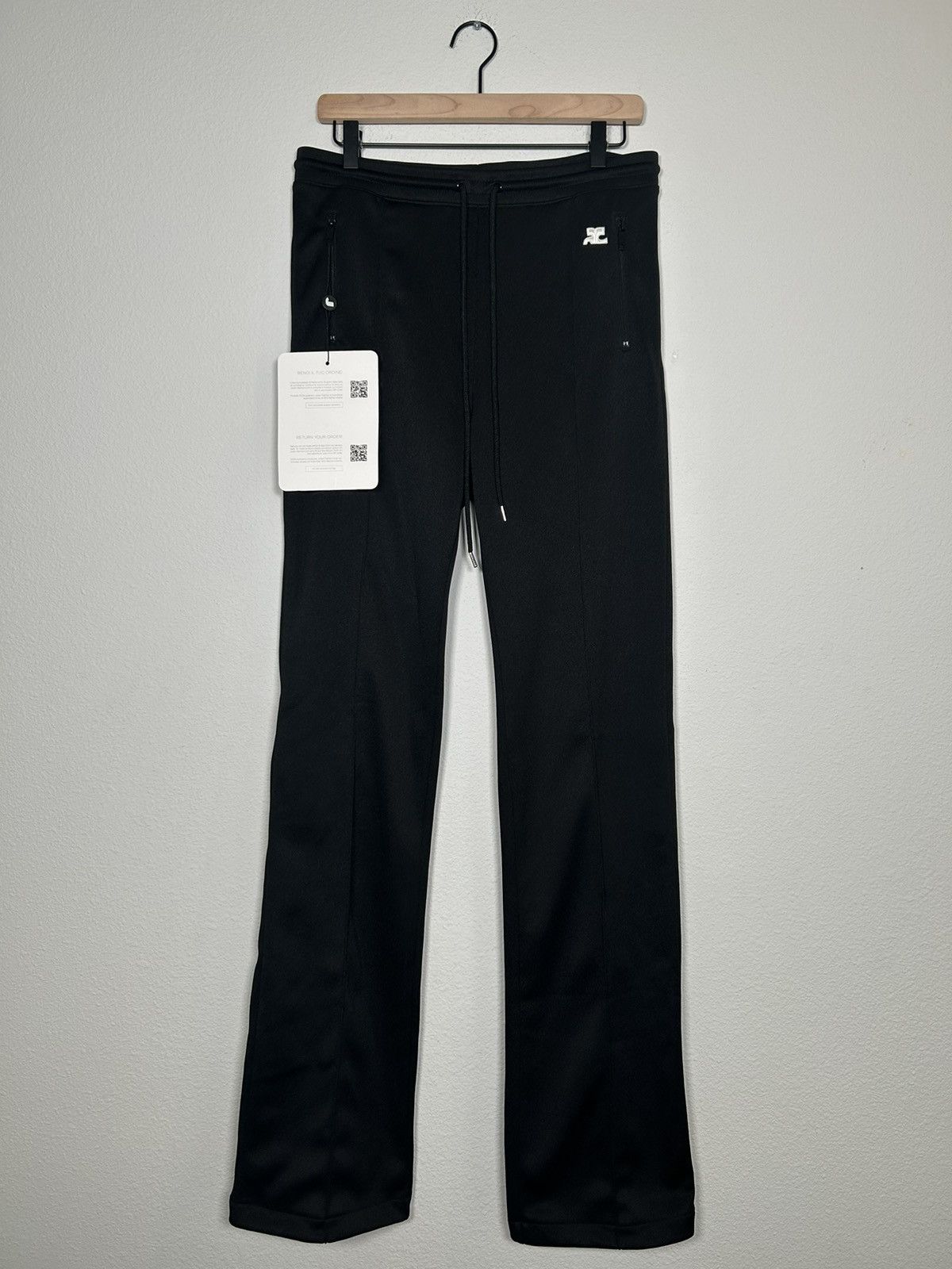 Courreges NWT! Logo Creased Slim Sweatpants Size US 30 / EU 46 - 1 Thumbnail