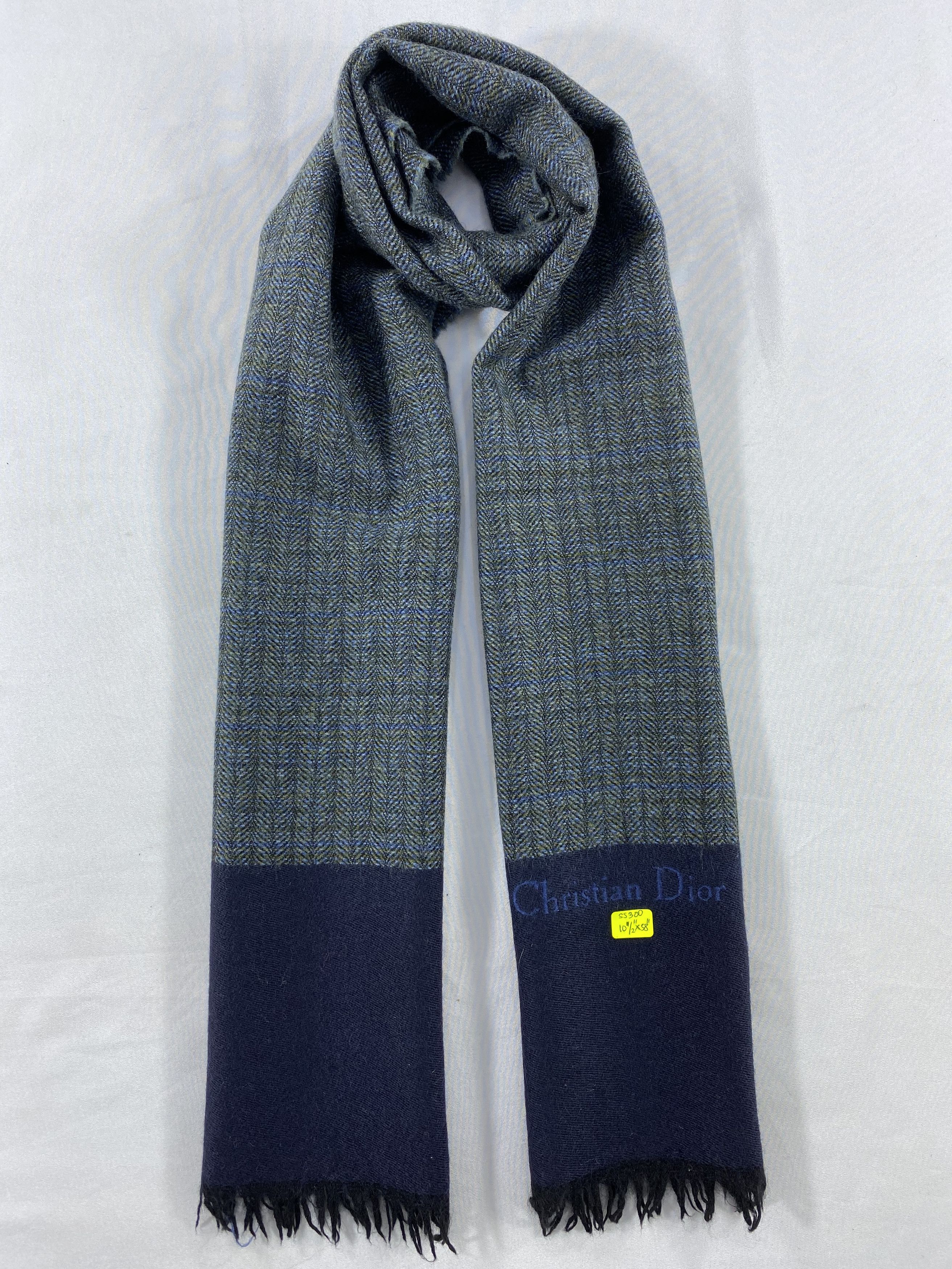 Vintage Vintage Christian Dior Scarf / Muffler / Neckwear Size ONE SIZE - 1 Thumbnail