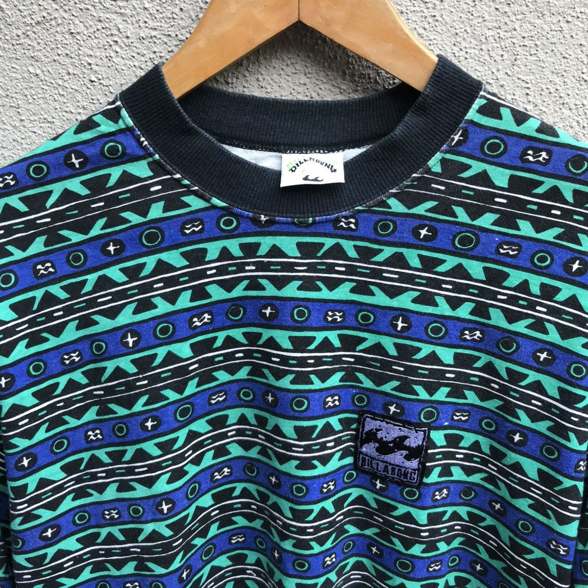 Billabong × Vintage Vintage BILLABONG usa tribal tee surf Size US M / EU 48-50 / 2 - 3 Thumbnail