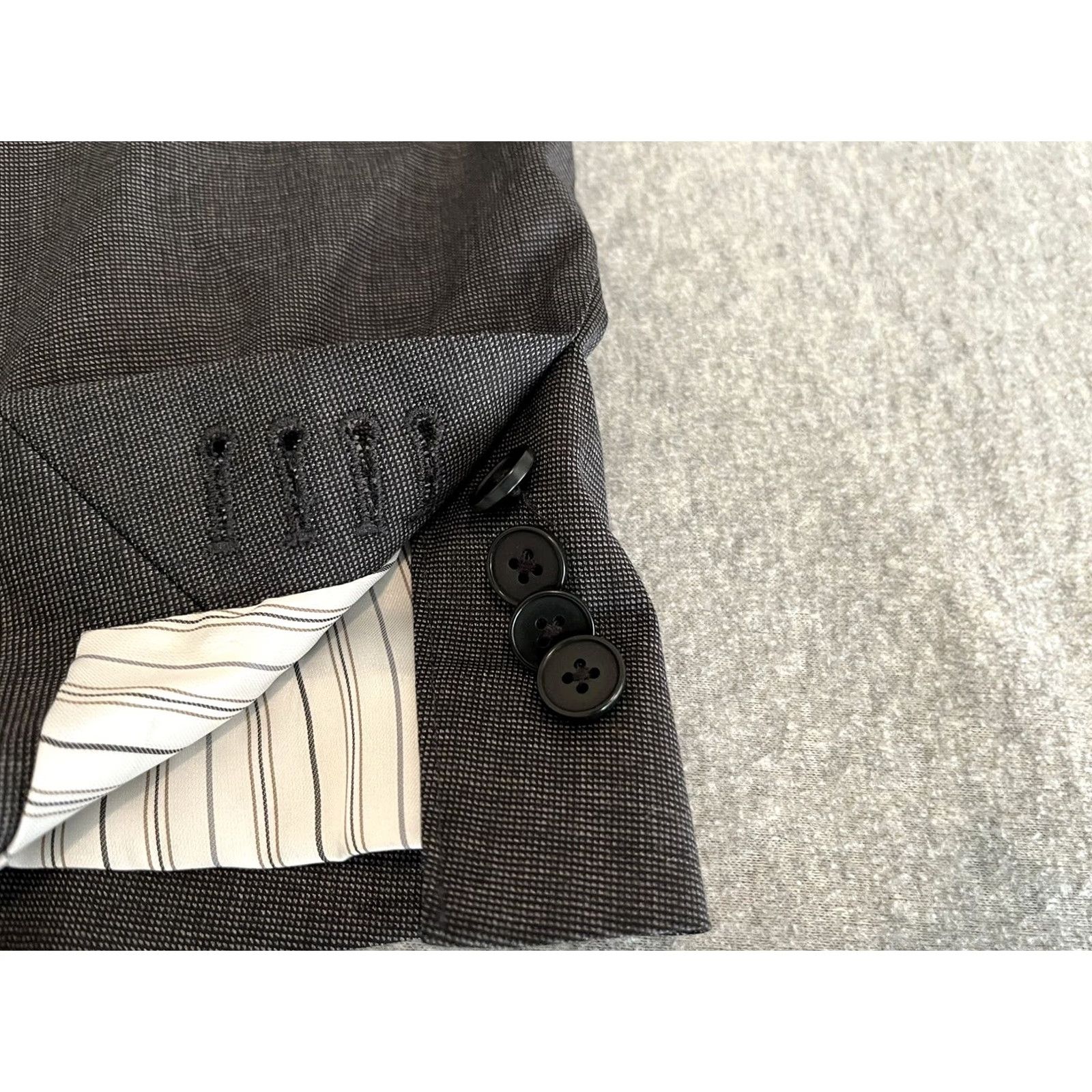 Banana Republic Banana Republic Blazer Shirt Mens 48R Gray Wool Slim Jacket Coat Regular Tailored 48 Mens Womens? Size 48R - 6 Thumbnail