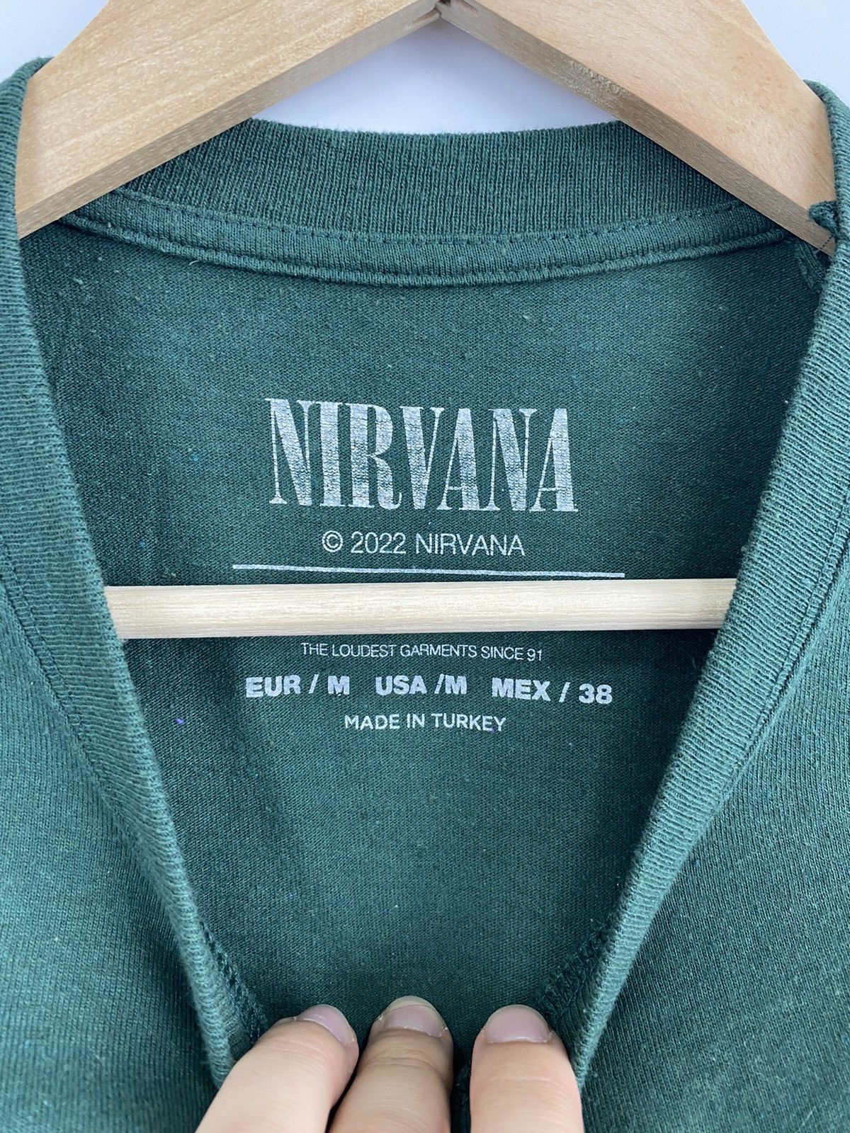 Nirvana 🇺🇸 Y2K Nirvana Kurt Cobain T-Shirt Rare Retro Hype Size US M / EU 48-50 / 2 - 5 Thumbnail