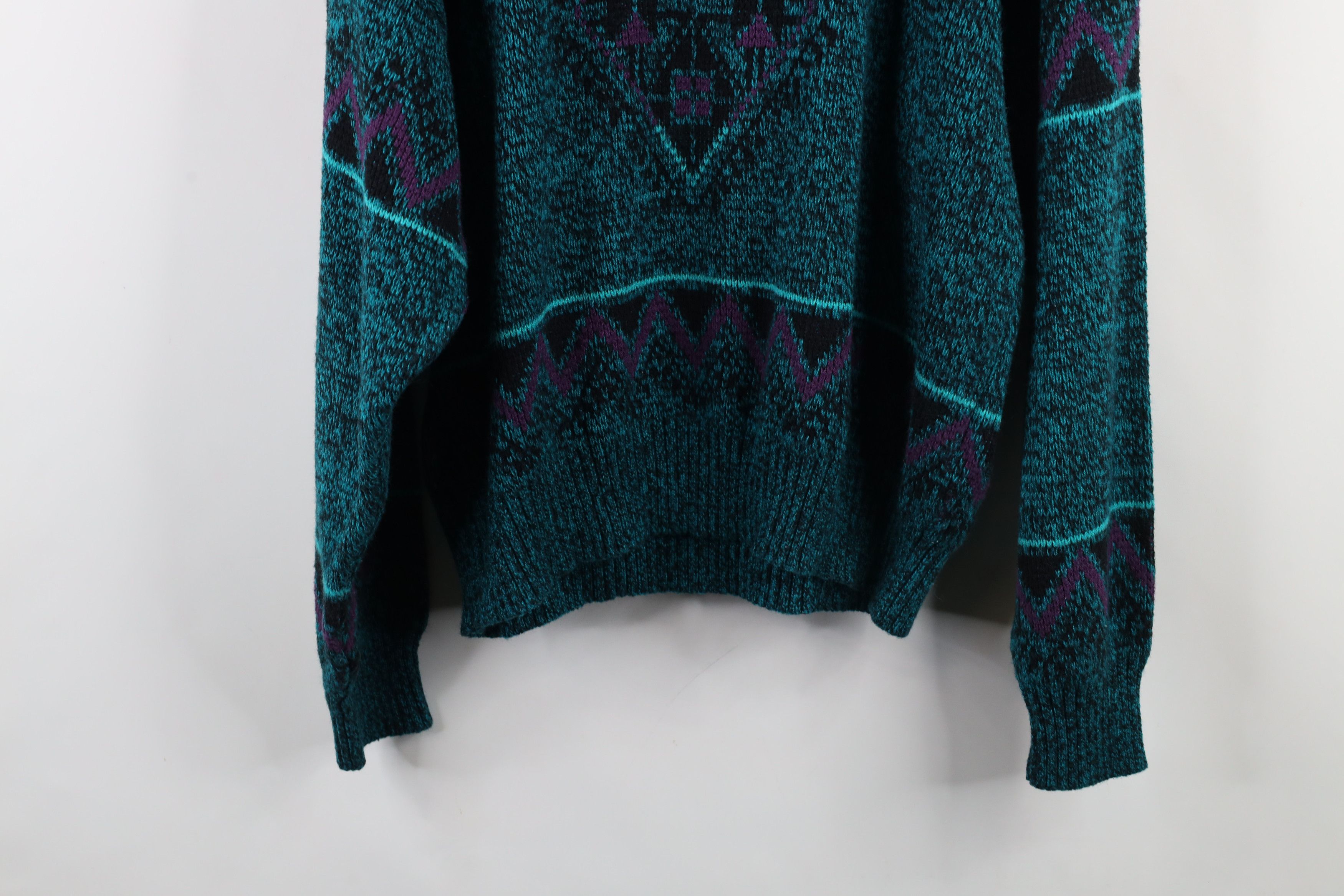 Vintage Vintage 90s Coogi Style Bassmaster Geometric Mom Sweater Size L / US 10 / IT 46 - 8 Thumbnail