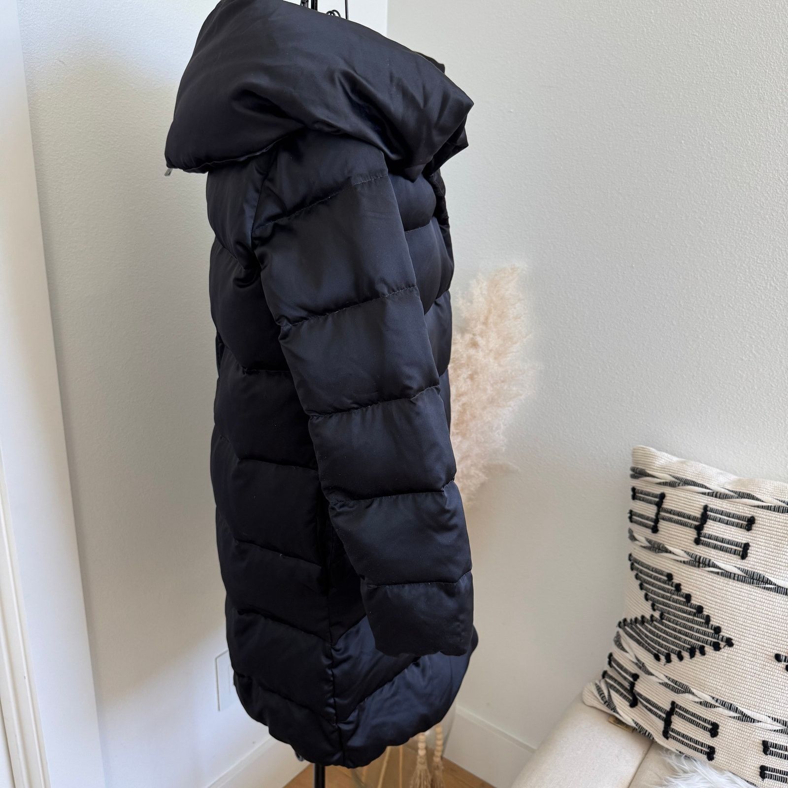 Diane von Furstenberg DVF Goose Down Black Satin Zona Puffer Zip Hood Coat Size P Size XS / US 0-2 / IT 36-38 - 7 Thumbnail