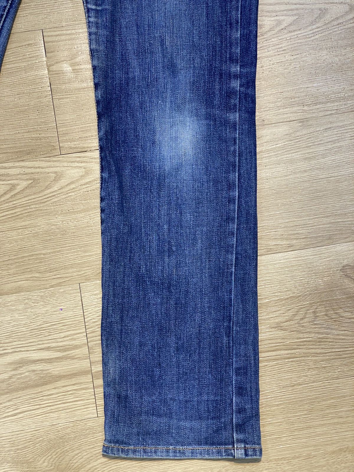 Japanese Brand Vintage Japanese Brand Buckle Back Blue Wash Style Jeans Size US 31 - 8 Thumbnail