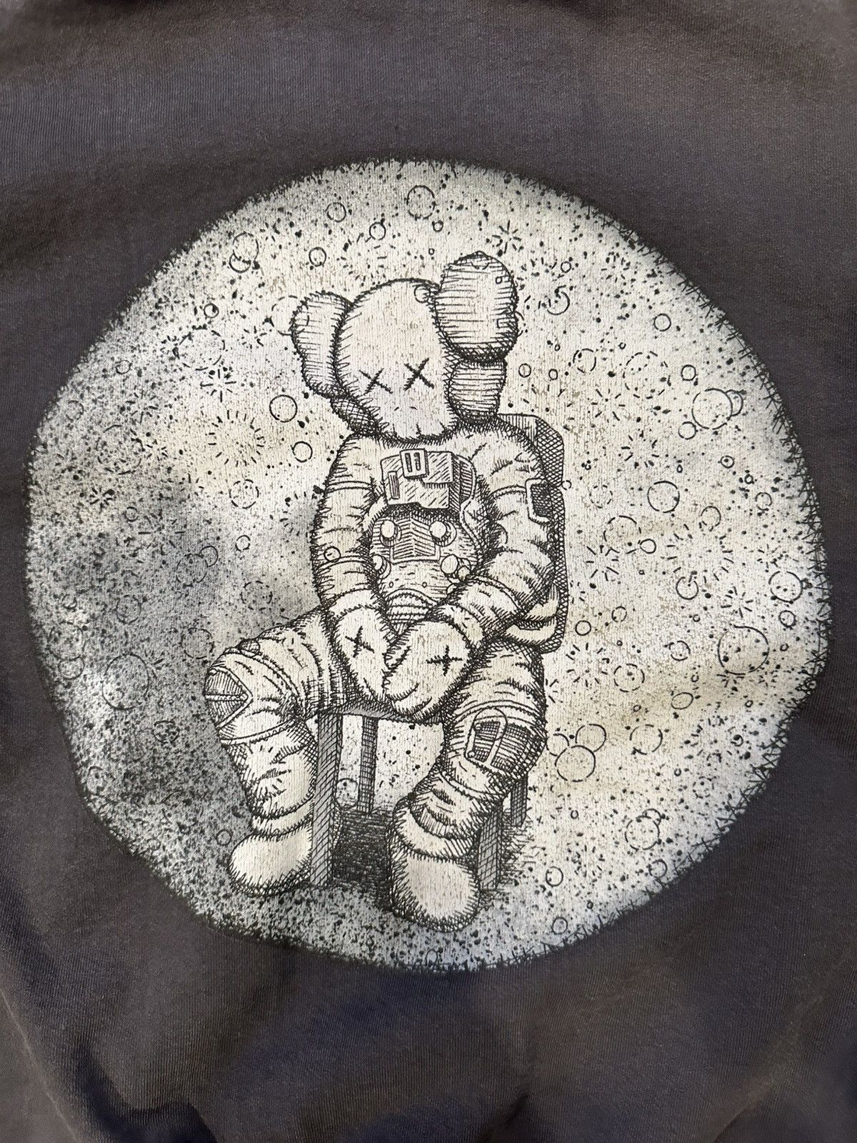 Kaws × Kid Cudi KAWS For Kid Cudi Moon Man Back Print Crewneck Sweatshirt Size US M / EU 48-50 / 2 - 6 Thumbnail