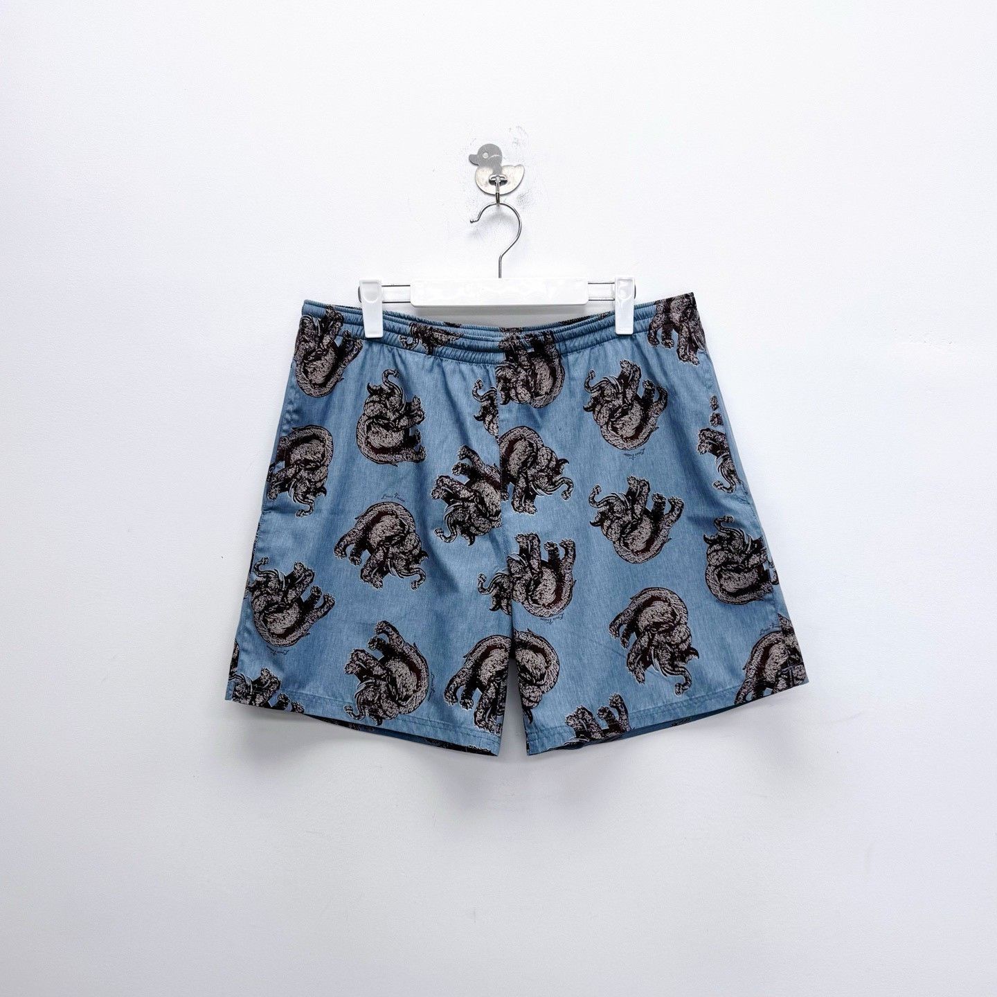 Louis Vuitton Louis Vuitton Light Blue Zoo Print Shorts Size US 32 / EU 48 - 1 Thumbnail