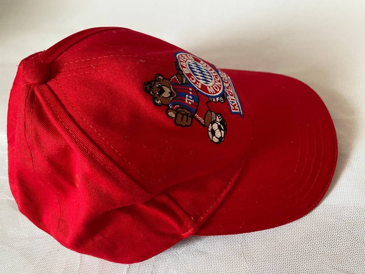 Vintage FC Bayern München Kids Club Kinder Mütze Bernie Stick Cap Size ONE SIZE - 8 Thumbnail