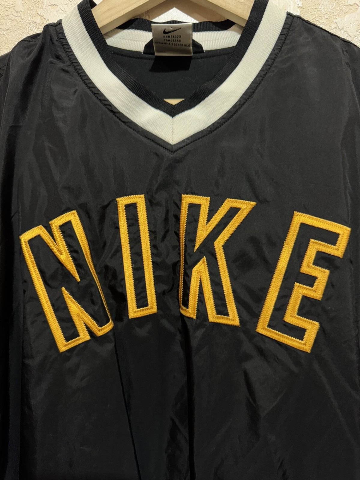 Other Nike Vintage Black Nylon Sweatshirt/Jacket Big Nike Logo Size US S / EU 44-46 / 1 - 4 Thumbnail