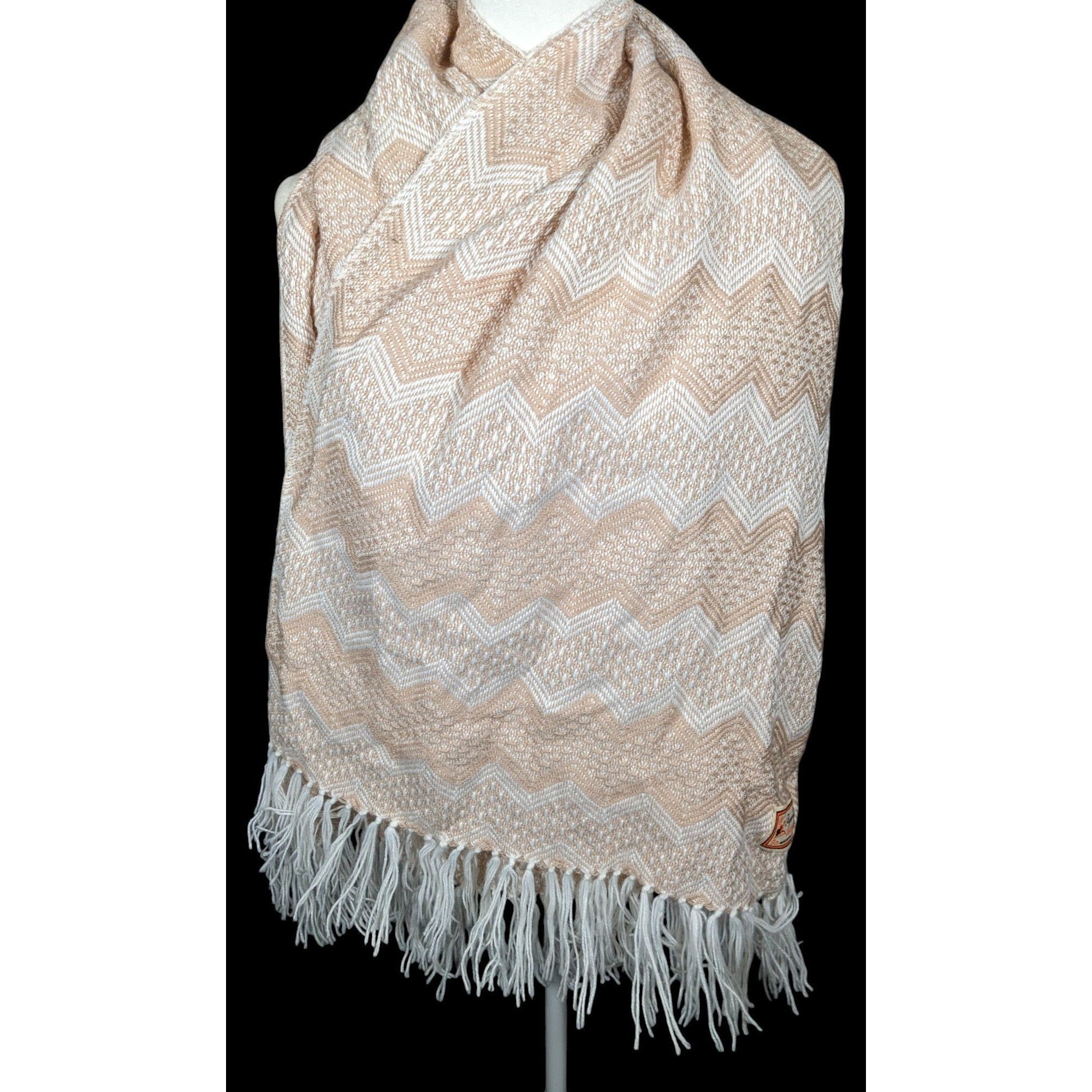 Other Figueroa Genuine Alpaca Peruvian Cream Chevron Scarf Size ONE SIZE - 1 Thumbnail