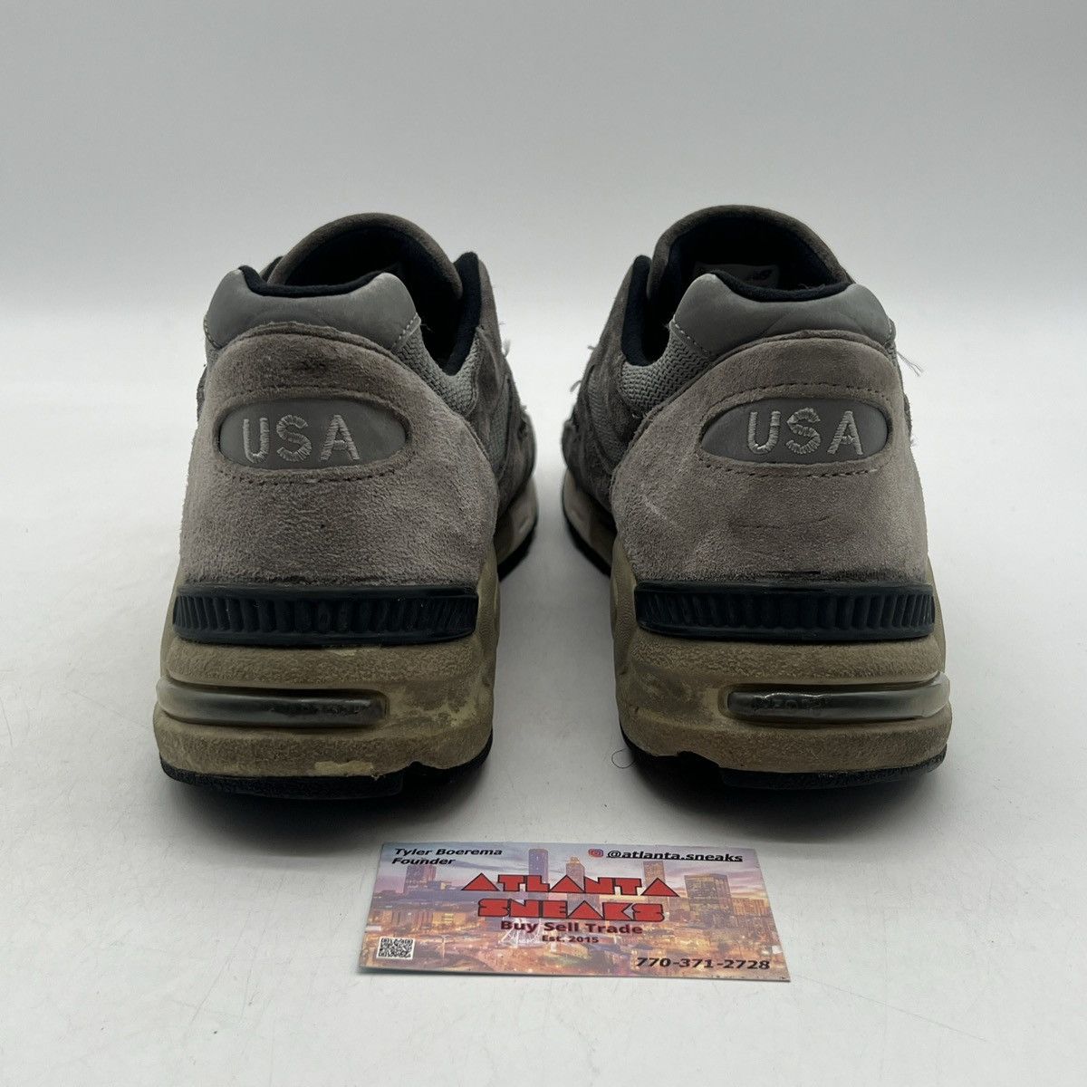 New Balance Madness x 990v2 grey Size US 12 / EU 45 - 3 Thumbnail