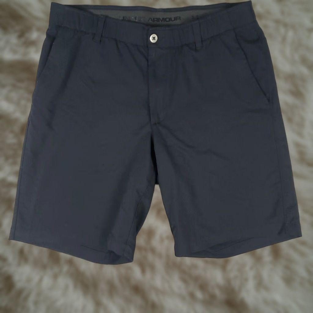 Under Armour Under Armour Mens Shorts Size 36 Black Chino Flat Front Casual Fit Regular Pocket Slash Front Logo Polyester Spandex 36 Size US 36 / EU 52 - 1 Thumbnail