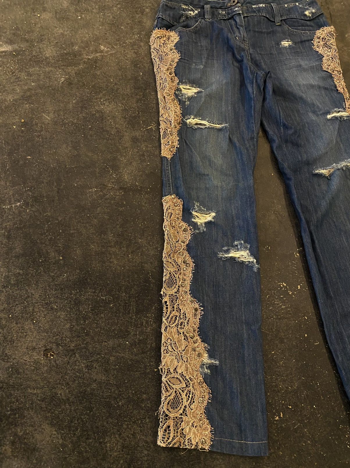 If Six Was Nine × Japanese Brand × Le Grande Bleu (L.G.B.) Cae zee Avant Garde Distressed Jeans Size 28" / US 6 / IT 42 - 4 Thumbnail
