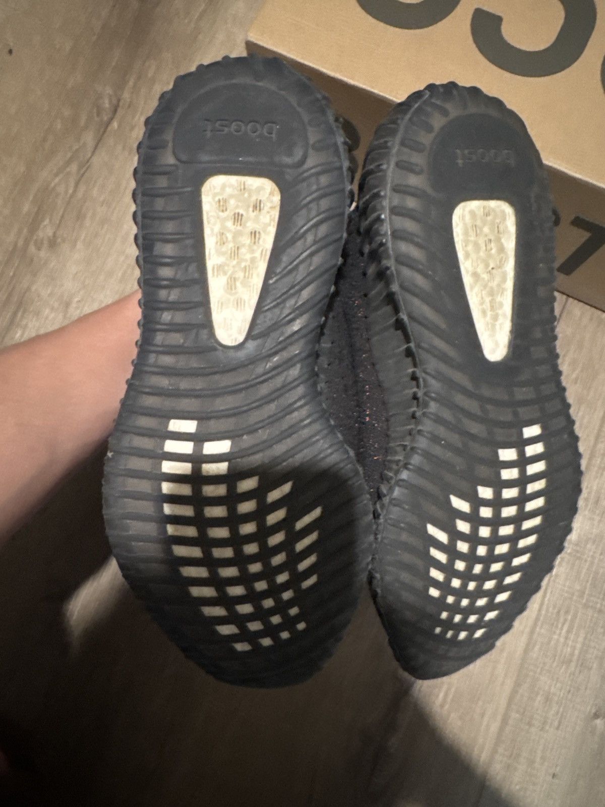 Yeezy Adidas Yeezy Boost 350 V2 Bred Black Red Size US 9 / EU 42 - 7 Thumbnail