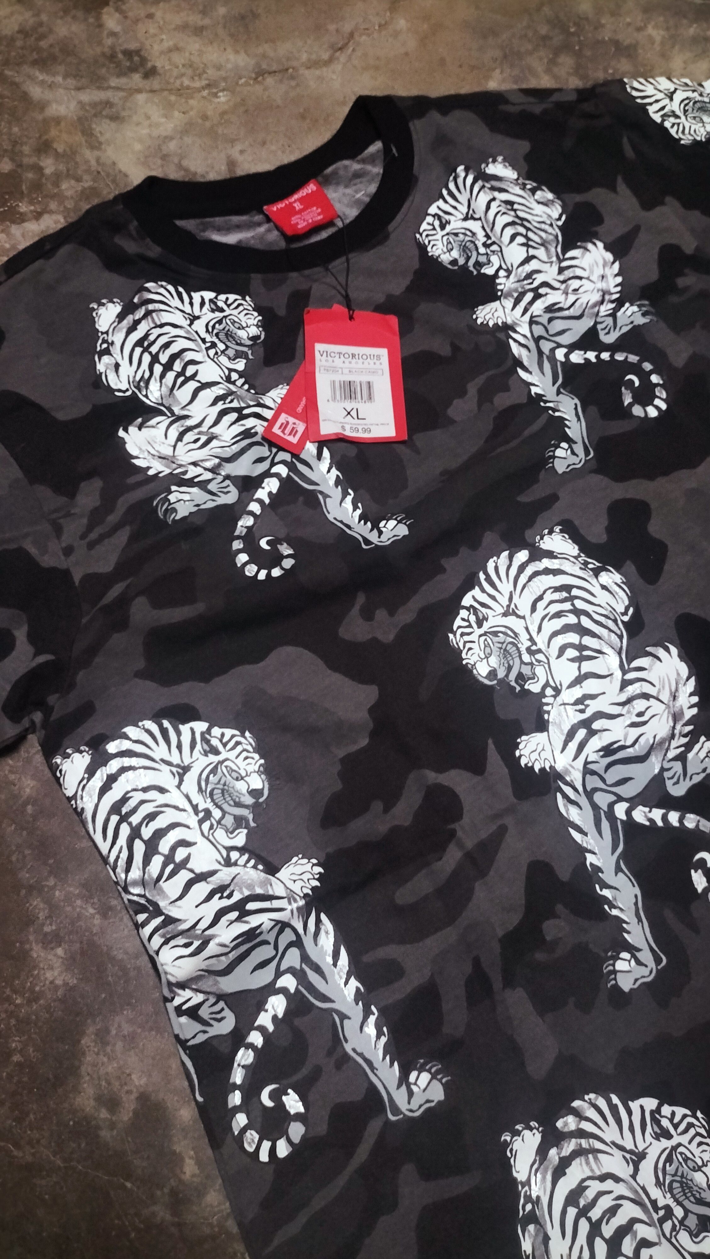 Japanese Brand Vintage Victorious Sukajan Tigers Overprint Size US XL / EU 56 / 4 - 5 Thumbnail