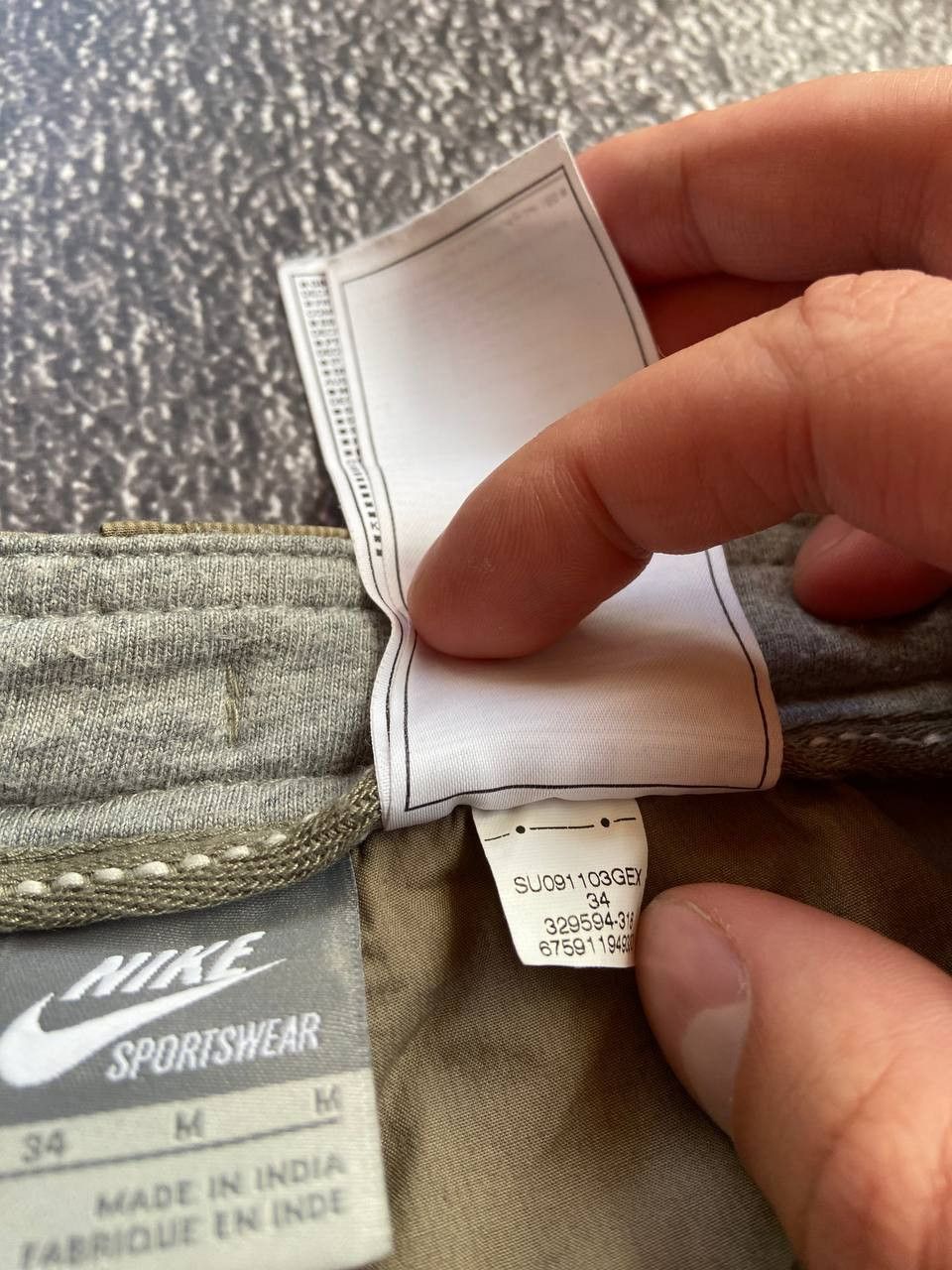 Nike Vintage Nike Y2K distressed cargo shorts Size US 34 / EU 50 - 7 Thumbnail