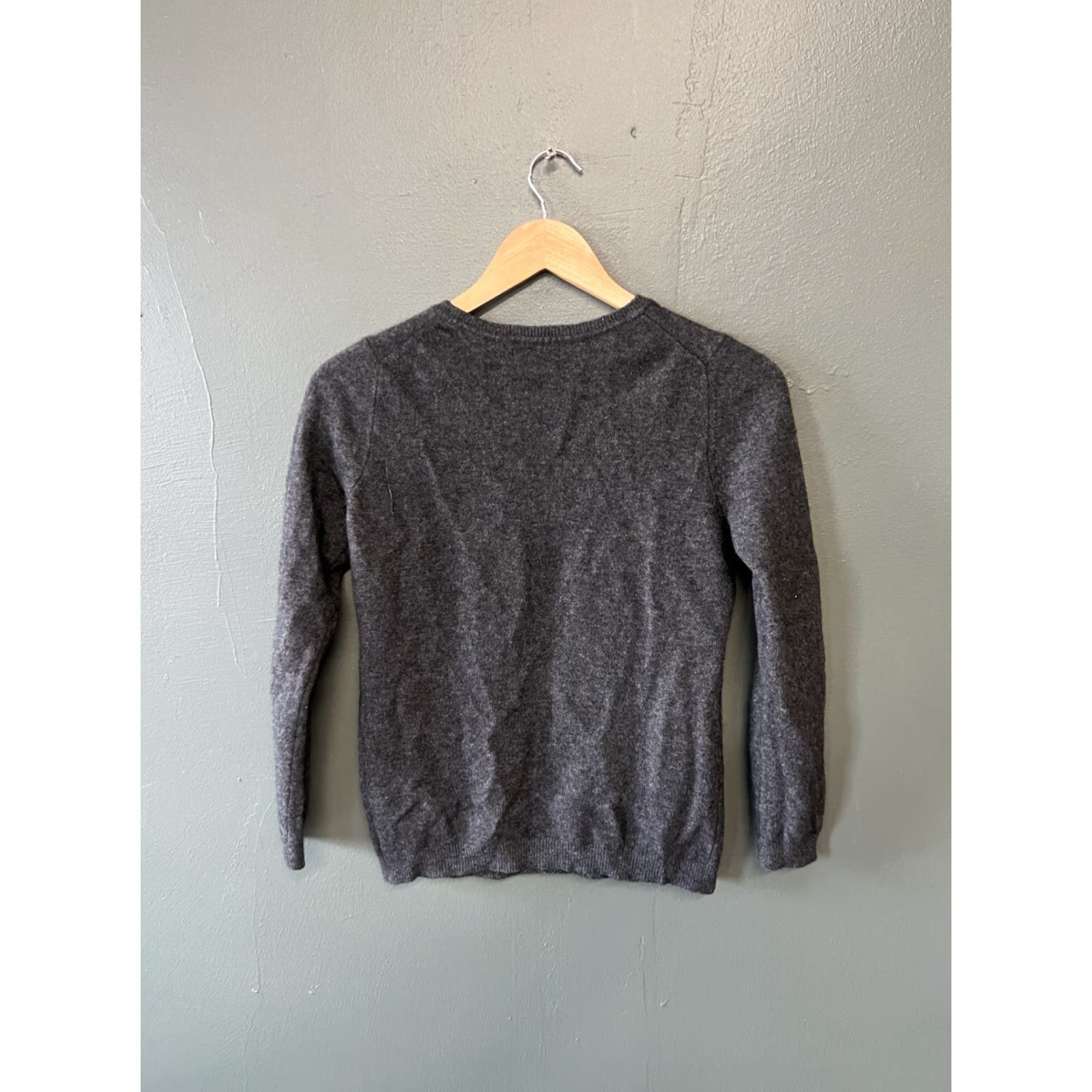 Charter Club VINTAGE Charter Club Sweatshirt Womens Gray Cashmere Pullover Size M Size M / US 6-8 / IT 42-44 - 2 Thumbnail