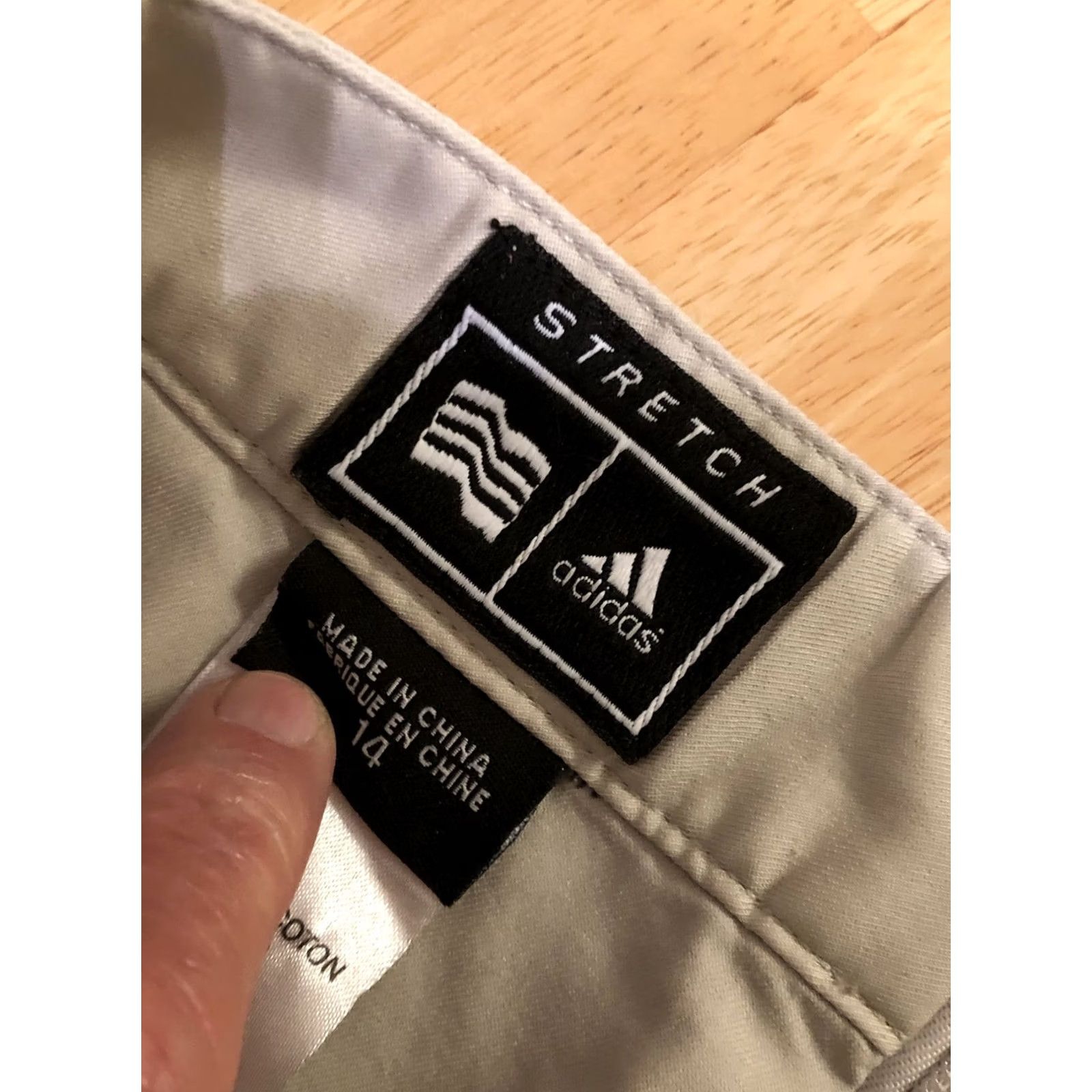 Adidas Adidas Skirt Skort Stretch Tennis Skirt Sz 14 Tan Khaki NC State Go Pack Womens 14 Tan Khaki Tennis Golf Skort Stretch State Theme Size 36" / US 14 / IT 50 - 4 Thumbnail
