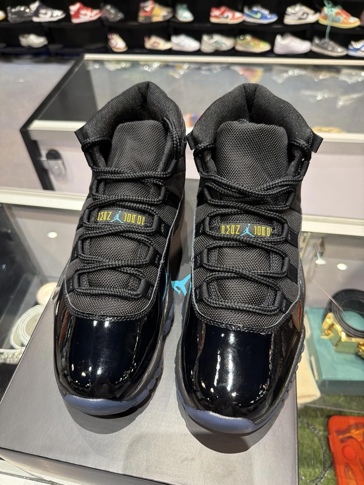 Jordan Brand Air Jordan Retro 11 Gamma Blue Size (9) 2025 CT8012-047 Size US 9 / EU 42 - 7 Thumbnail