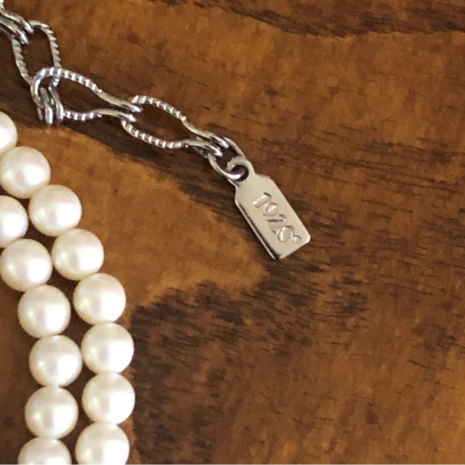 Vintage Vintage 1928 elegant classy pearl necklace and earring set Size ONE SIZE - 9 Thumbnail