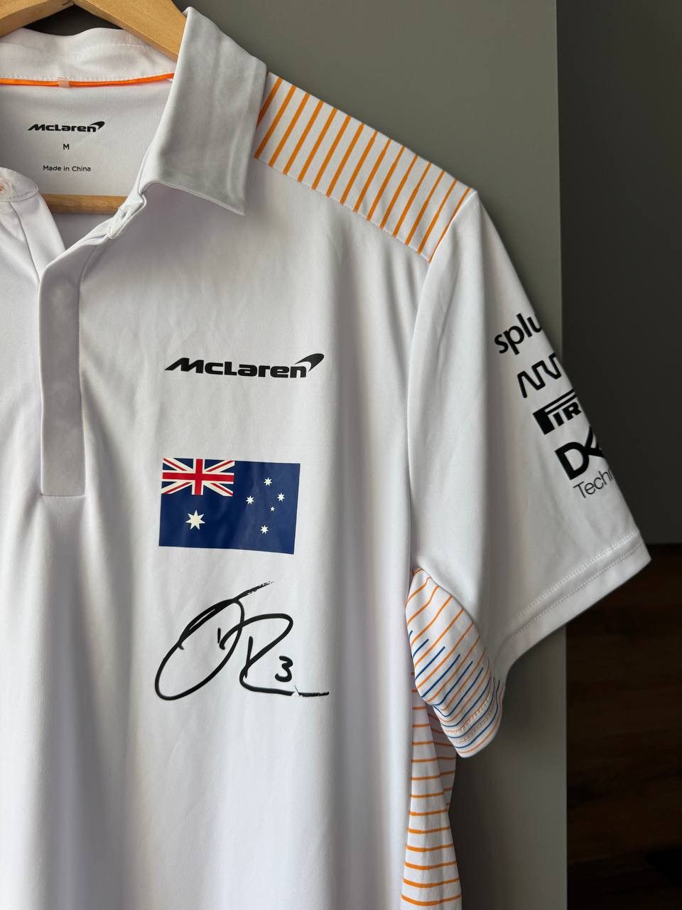 Other McLaren F1 Men's 2022 Daniel Ricciardo Team Shirt Blue Size US M / EU 48-50 / 2 - 3 Thumbnail