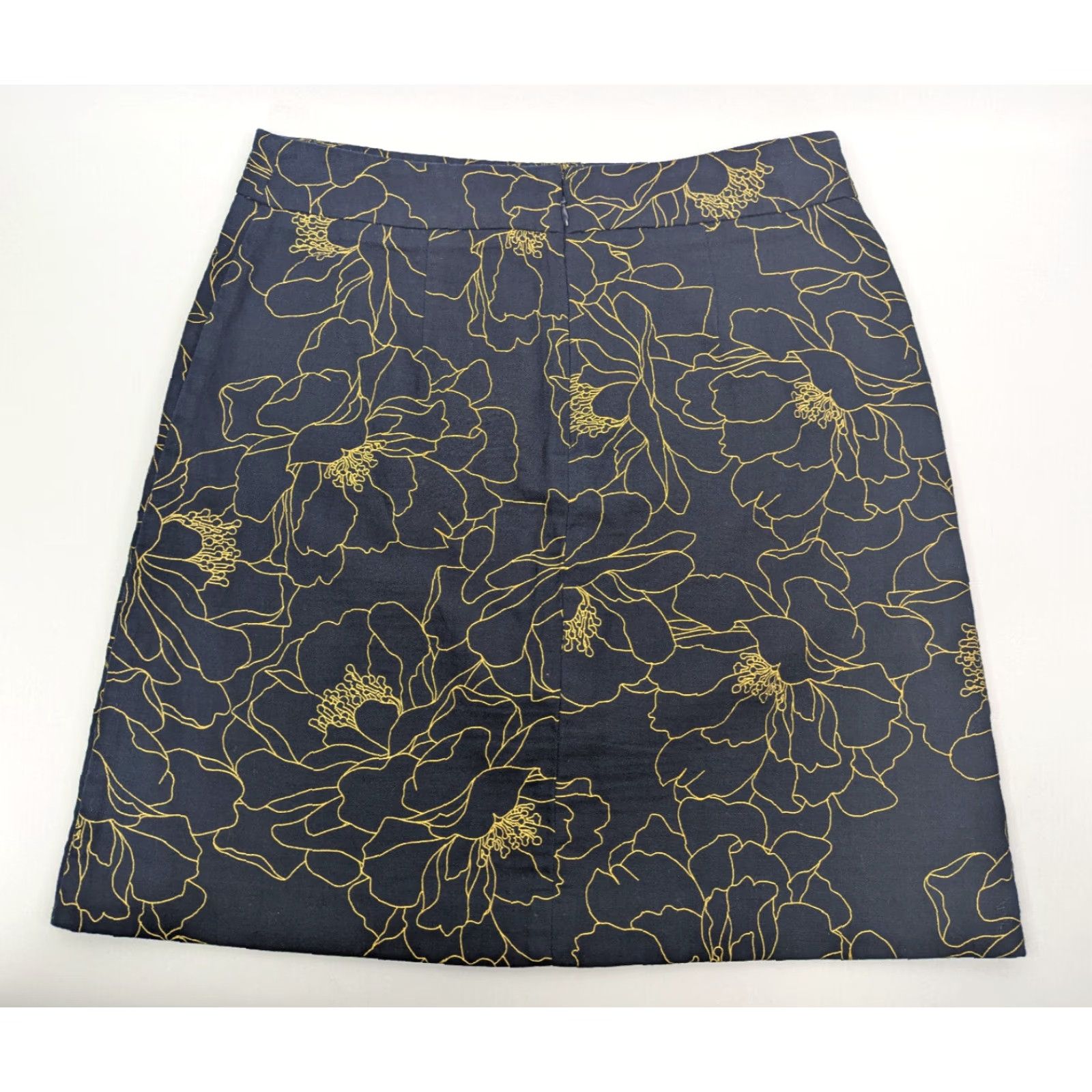 Ann Taylor Ann Taylor Factory Skirt Womens 10 Black Gold Flowers Floral Midi Work Straight Size 32" / US 10 / IT 46 - 3 Thumbnail
