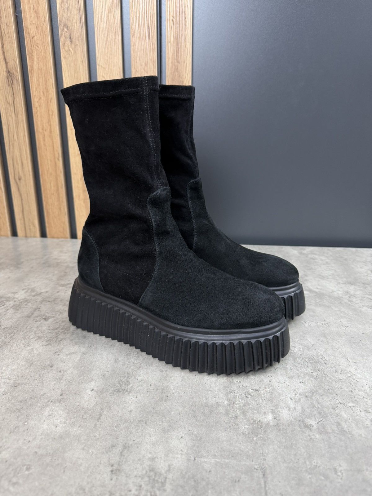 AGL AGL Black Suede Platform Boots Chunky Sole EU 38.5 Size US 8.5 / IT 38.5 - 2 Thumbnail