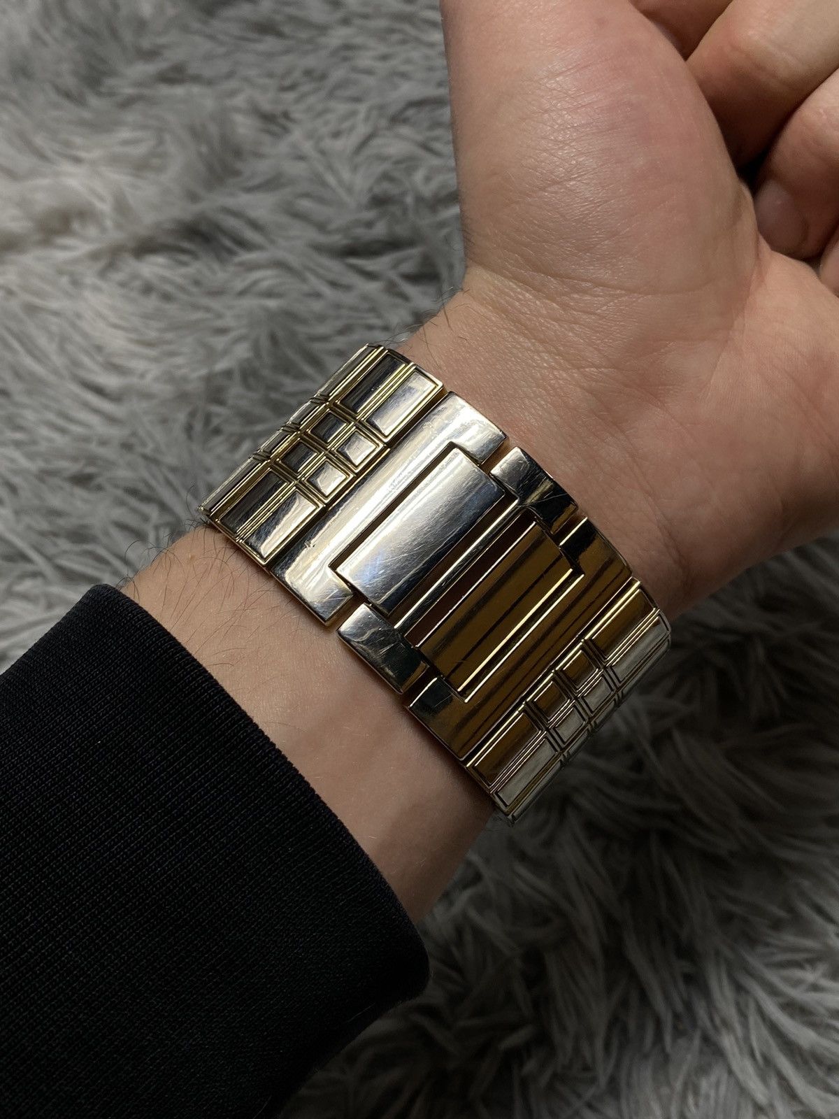 Japanese Brand Gold Crystal Bracelet Watch - Japanese Brand Size ONE SIZE - 16 Thumbnail