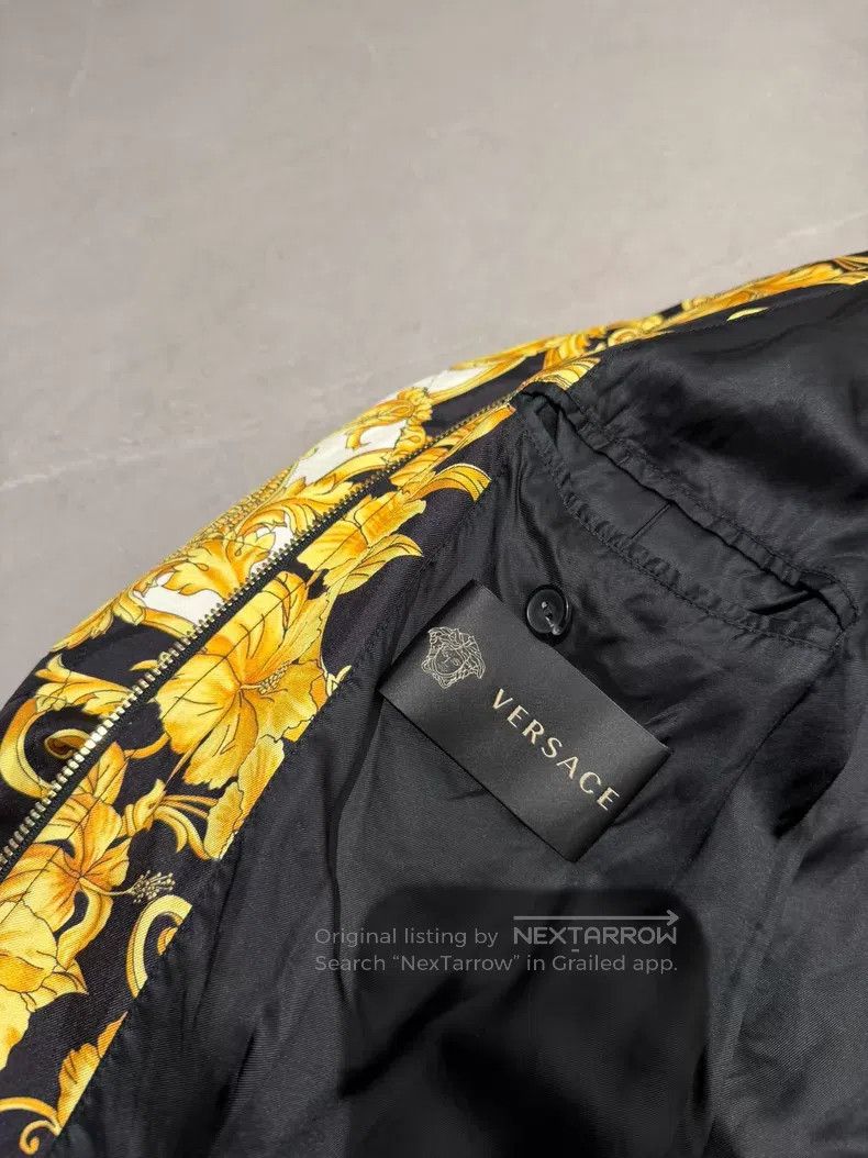 Versace Versace Black gold baroque men's cotton jacket Size US M / EU 48-50 / 2 - 8 Thumbnail