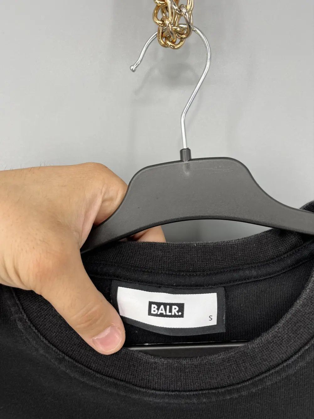 Japanese Brand Vintage BALR Fit Tee Big Logo Streetwear Style Size US S / EU 44-46 / 1 - 8 Thumbnail