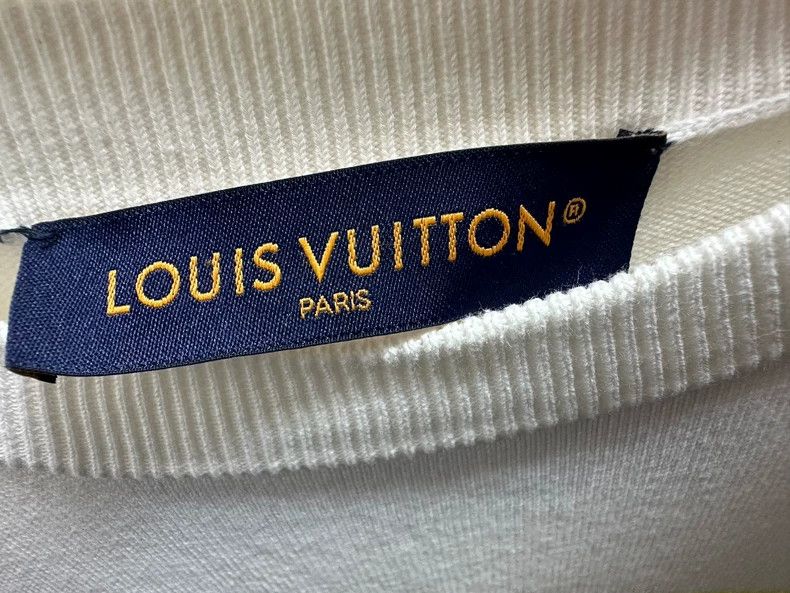 Louis Vuitton Louis Vuitton White short sleeve T-shirt Size US XS / EU 42 / 0 - 3 Thumbnail