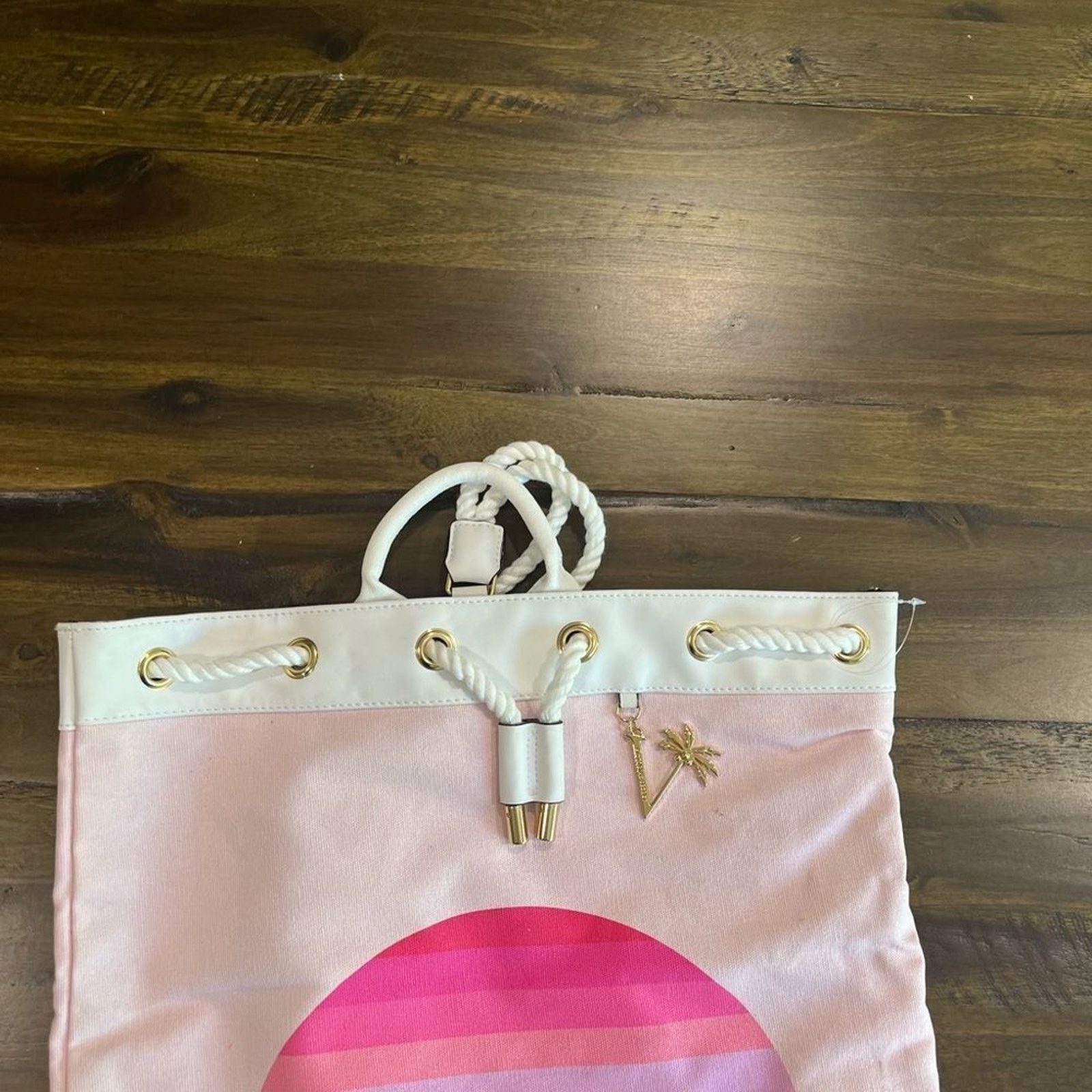 Victoria's Secret NWOT Victoria's Secret Beach Drawstring Backpack Size ONE SIZE - 3 Thumbnail