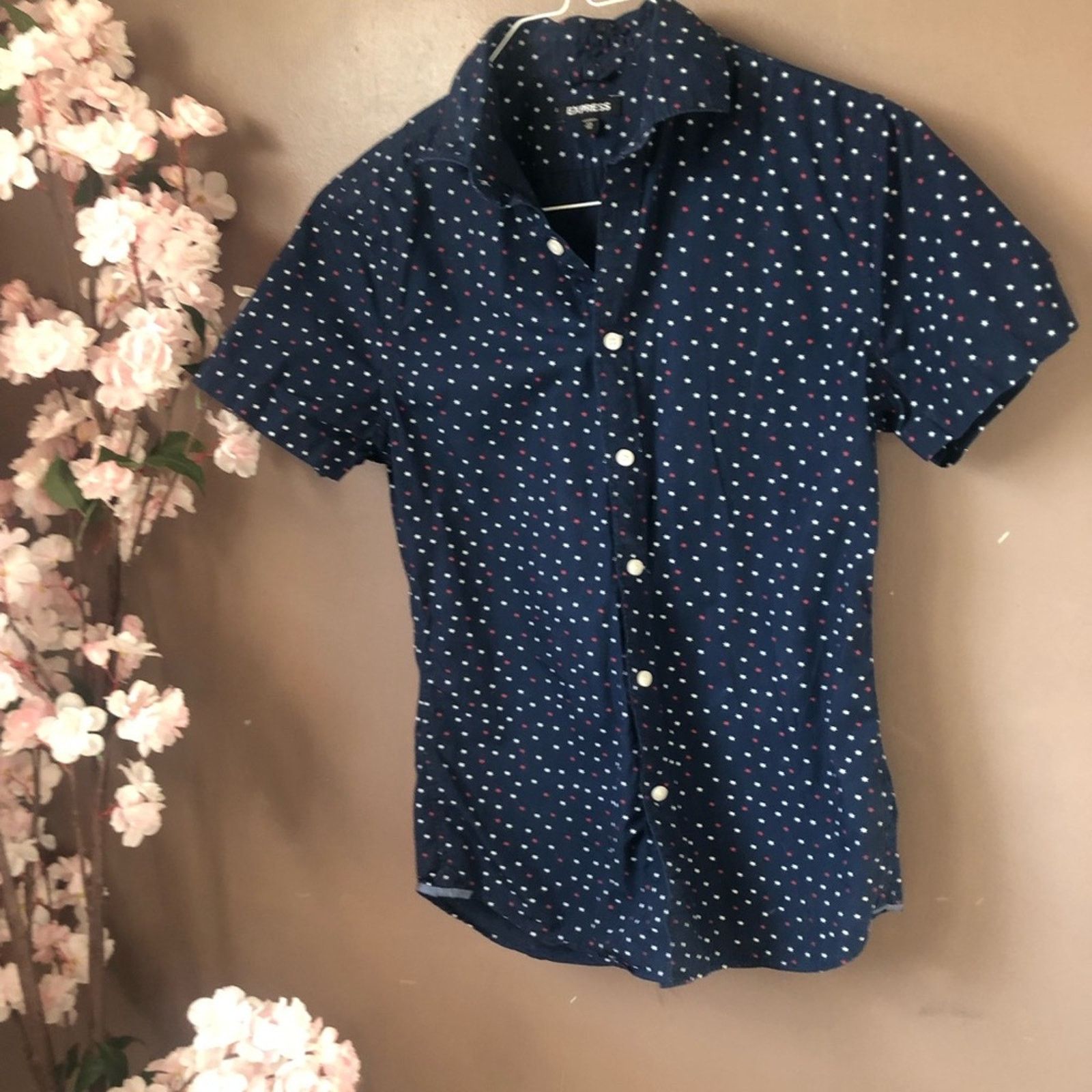 Express Express button down shirt red and white stars Size US XS / EU 42 / 0 - 5 Thumbnail