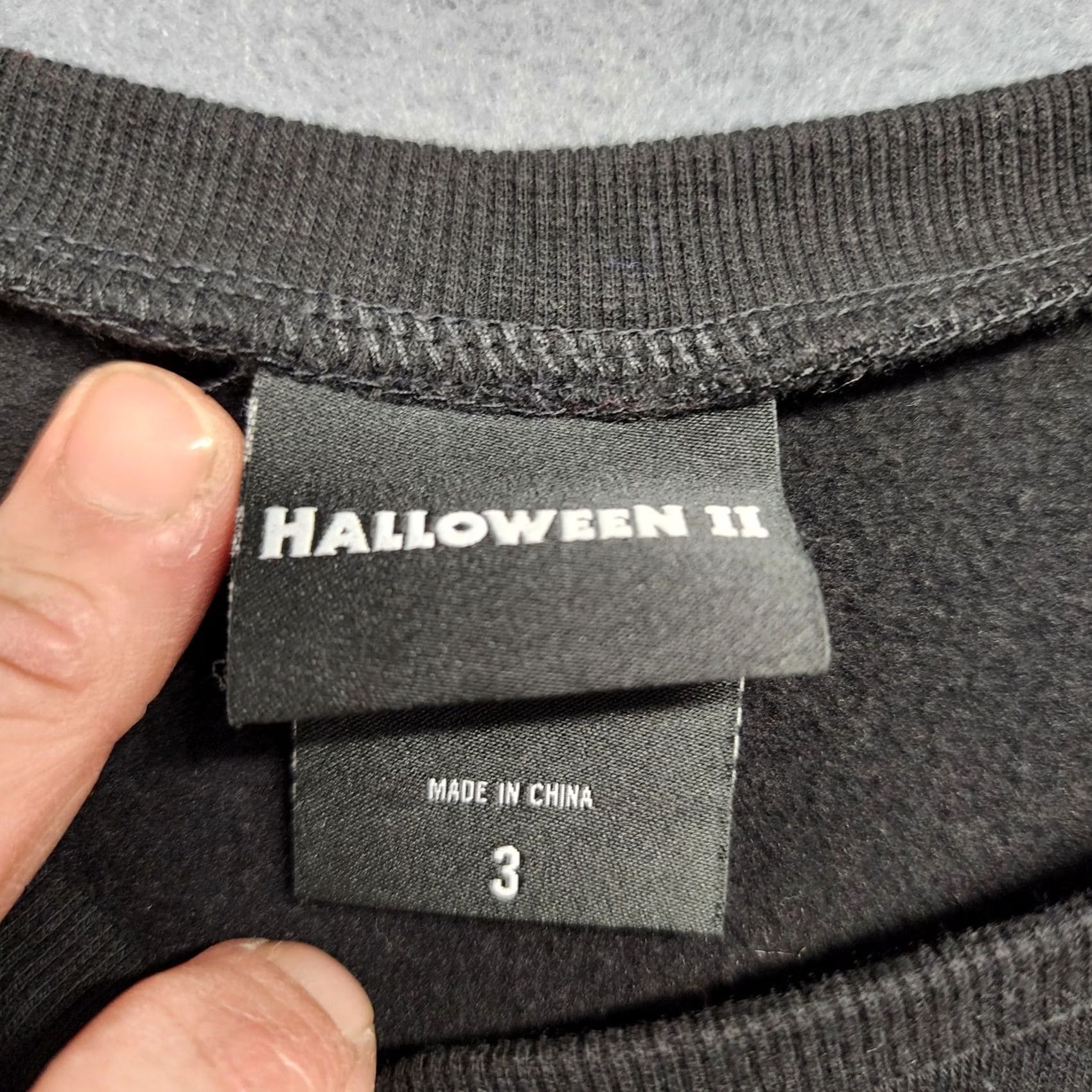Vintage Halloween II Crewneck Sweatshirt Mens XL Black Michael Myers Size US XL / EU 56 / 4 - 4 Thumbnail