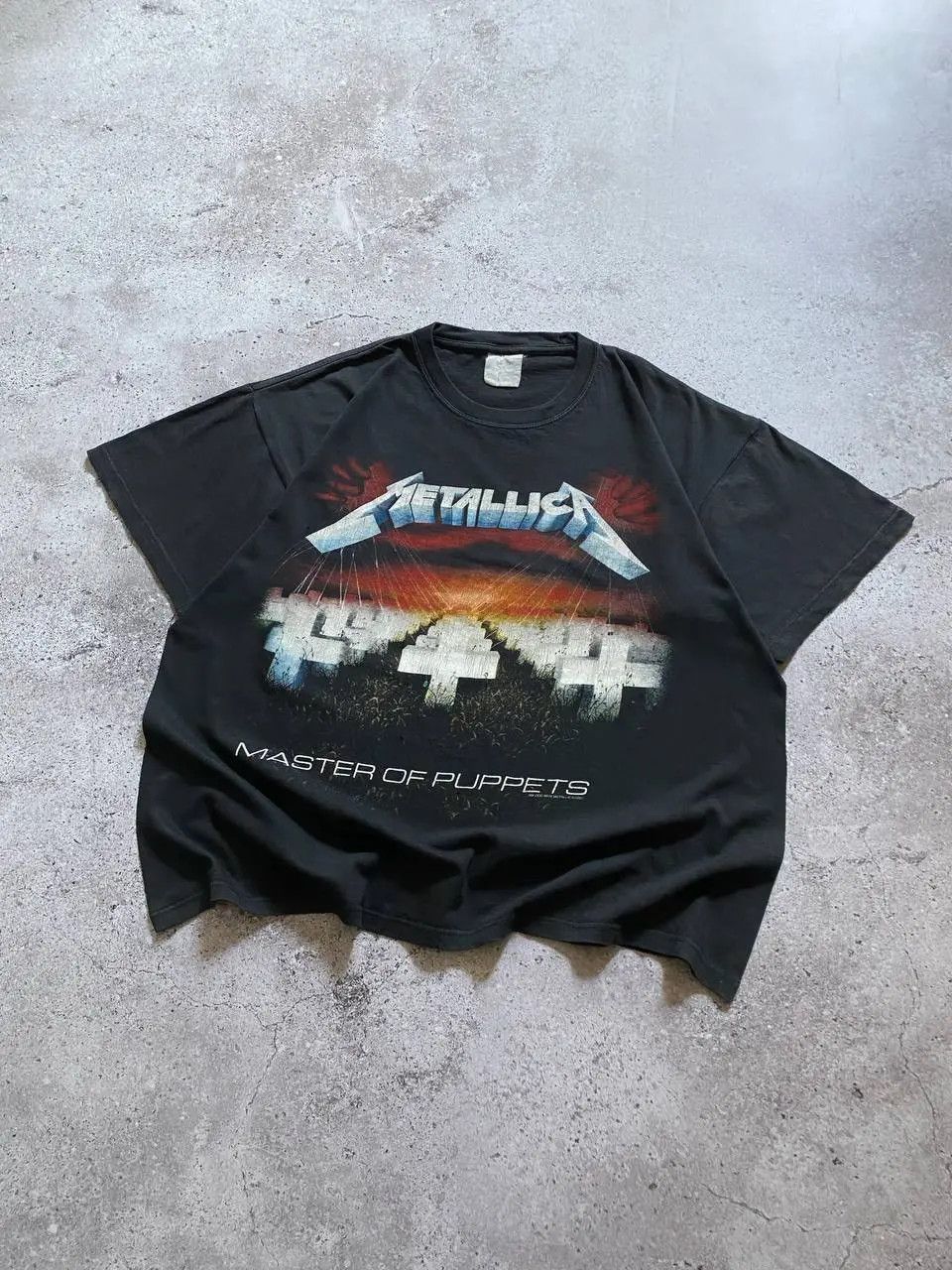 Band Tees VINTAGE 2002 METALLICA ‘MASTER OF PUPPETS’METAL BAND T SHIRT Size US M / EU 48-50 / 2 - 2 Thumbnail