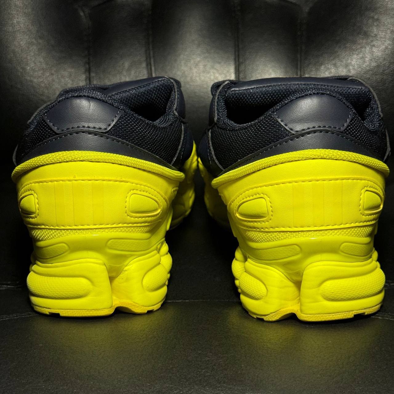 Adidas × Raf Simons 10us Adidas Raf Simons Ozweego Yellow FW18 Size US 10 / EU 43 - 2 Thumbnail