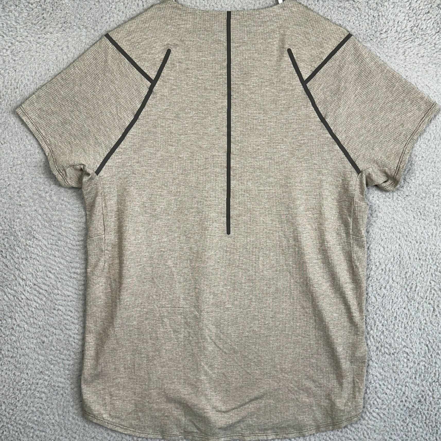 Lululemon Lululemon Shirt Mens M Tan Athletic Short Sleeve Crew Neck T-Shirt Sportswear Breathable Quick Dry Logo 40 in Chest Size US M / EU 48-50 / 2 - 3 Thumbnail