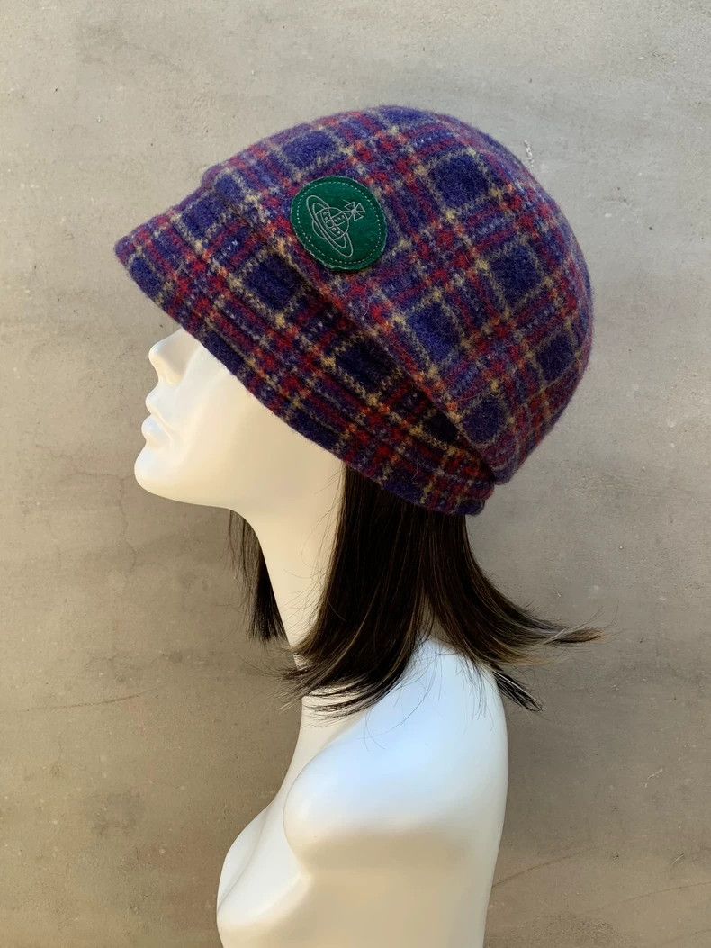 Vivienne Westwood Vivienne Westwood Old newspaper boy's hat Size ONE SIZE - 1 Thumbnail