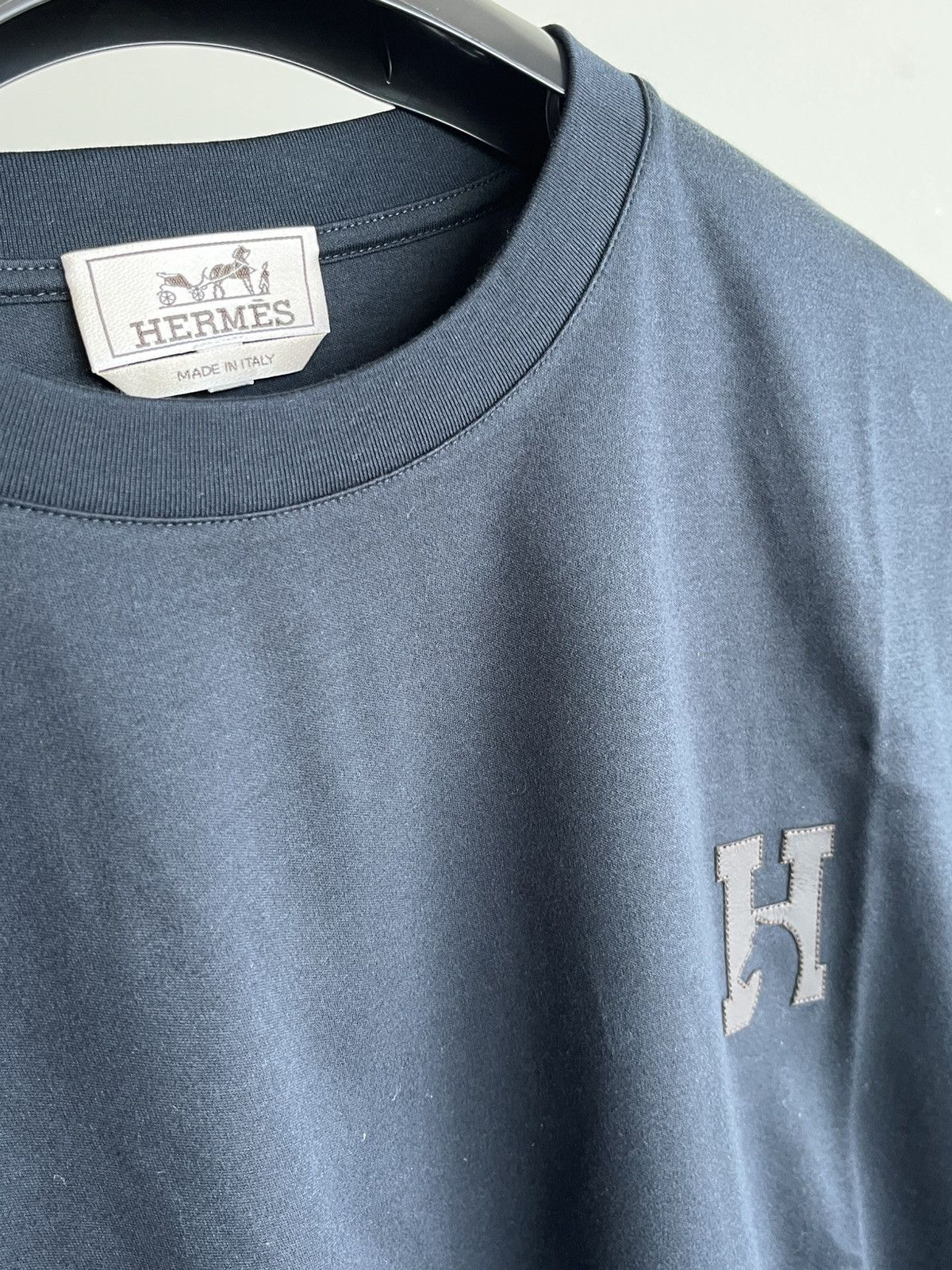 Hermes 2025 Runway Hermes H Leather Logo Tee T-shirt Size US XL / EU 56 / 4 - 18 Thumbnail