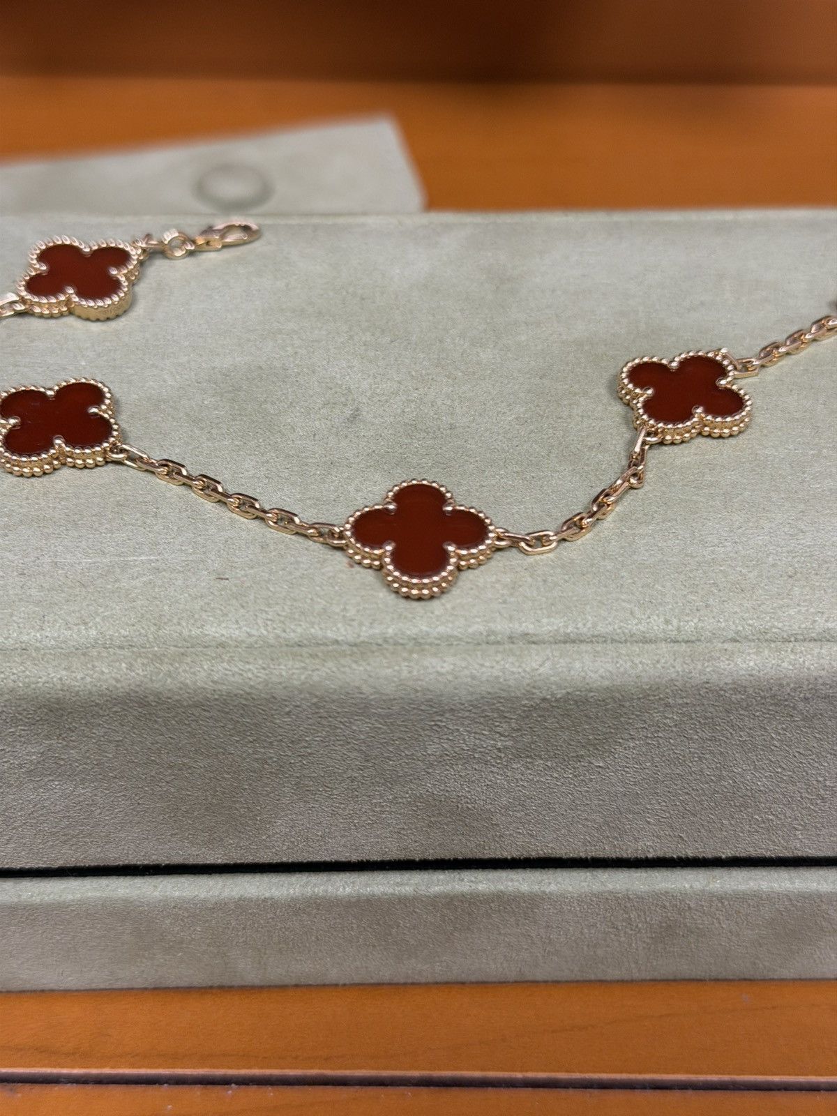 Van Cleef & Arpels Van Cleef Vintage Alhambra 5-Motif Gold Carnelian Bracelet Size ONE SIZE - 5 Thumbnail
