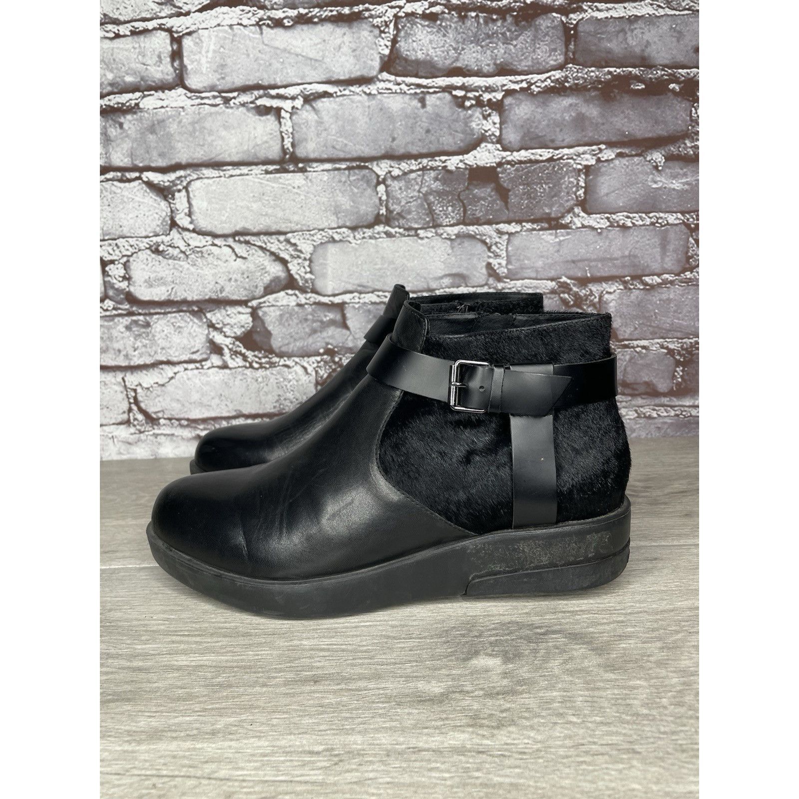 Other GRAVITY DEFYER Calf Hair Buckle Leather Ankle Boots Booties Size US 8 / IT 38 - 1 Thumbnail