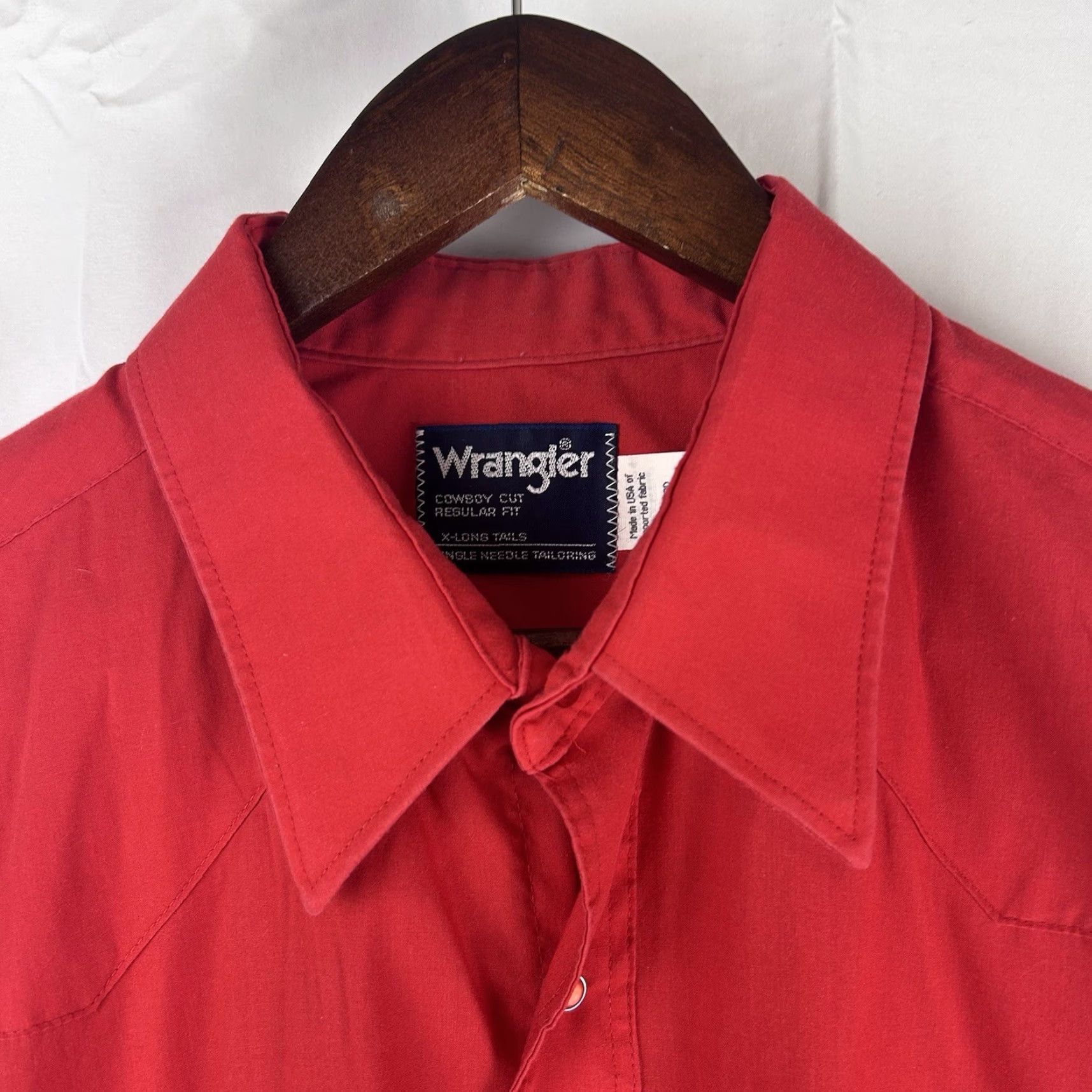 Wrangler VINTAGE Wrangler Shirt Men's 18 X 36 Red Cowboy Cut X Long Tails Snaps Western USA Made Shirt Size US XXL / EU 58 / 5 - 3 Thumbnail