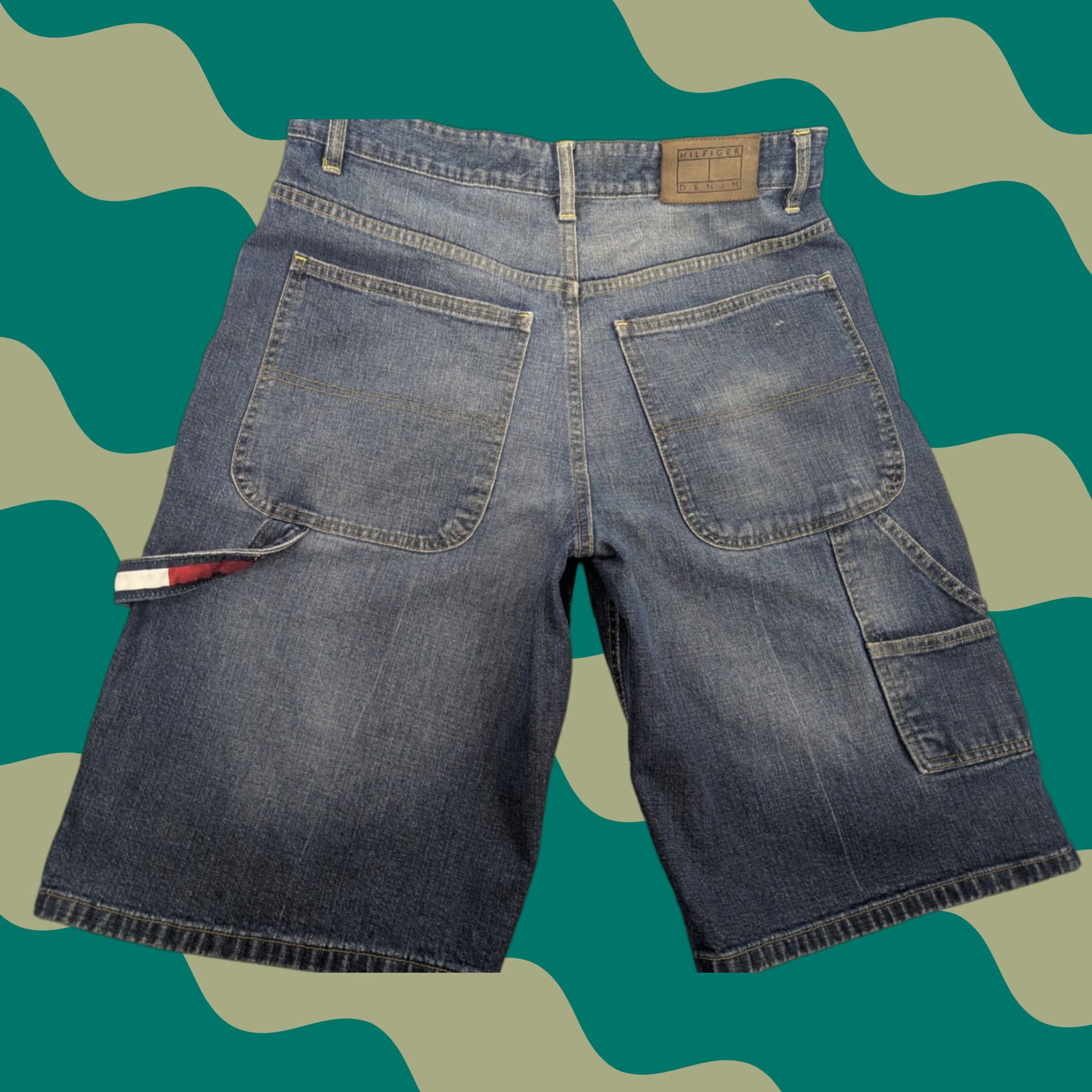 Tommy Hilfiger VINTAGE Tommy Hilfiger Carpenter Denim Jeans Shorts 31 Mens Blue 90s 5-Pocket Jorts High Rise Size 31 Regular Size US 31 - 1 Thumbnail