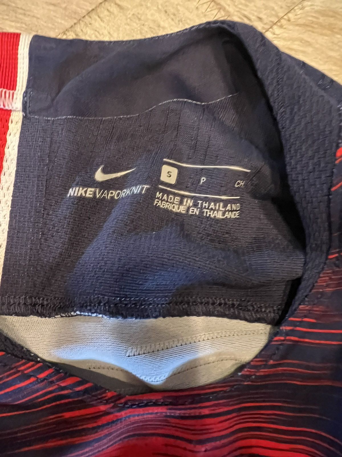 Nike PSG 2018/19 Home Shirt “Mbappe” Size US S / EU 44-46 / 1 - 6 Thumbnail