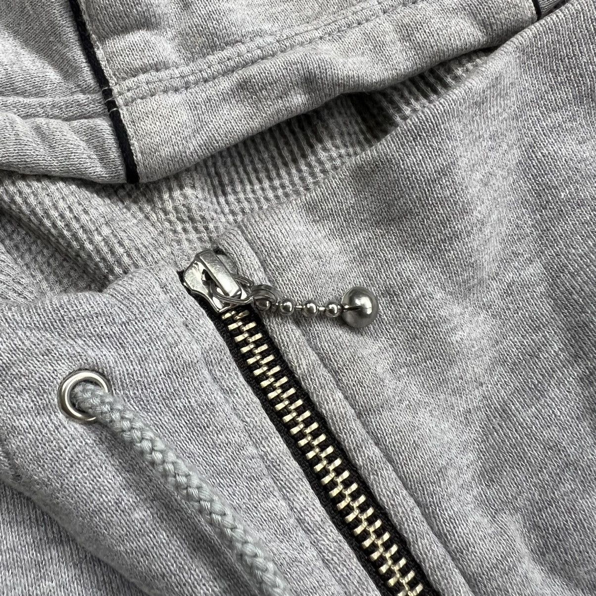 KMRii 2000s Stud Muffin Vkei Style Asymmetric Zip Skull Hoodie Size US L / EU 52-54 / 3 - 5 Thumbnail