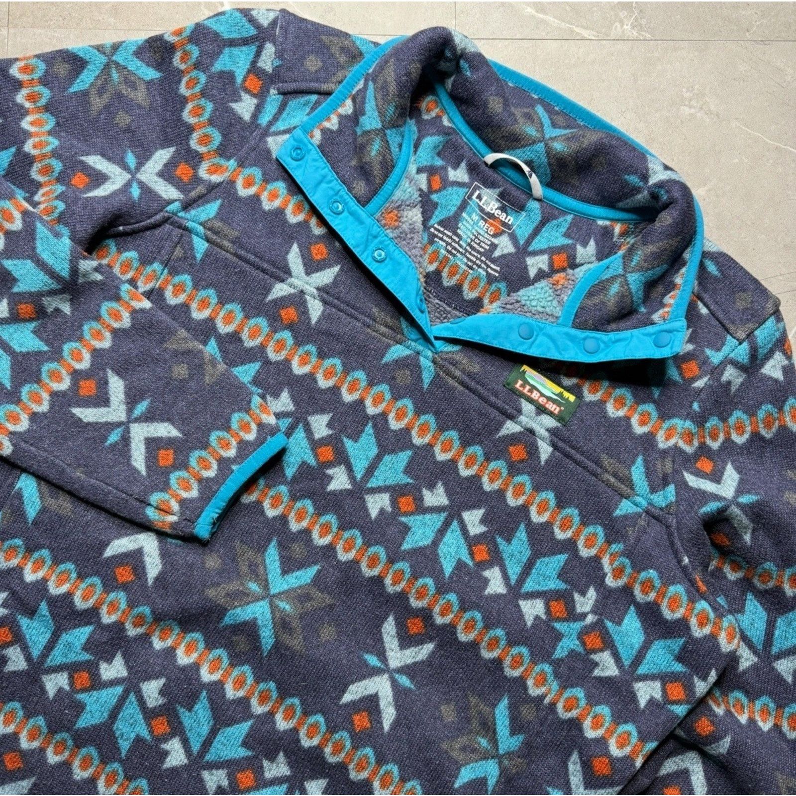 L.L. Bean LL Bean Womens Medium Aztec Fleece Pullover 1/4 Snap Size M / US 6-8 / IT 42-44 - 2 Thumbnail