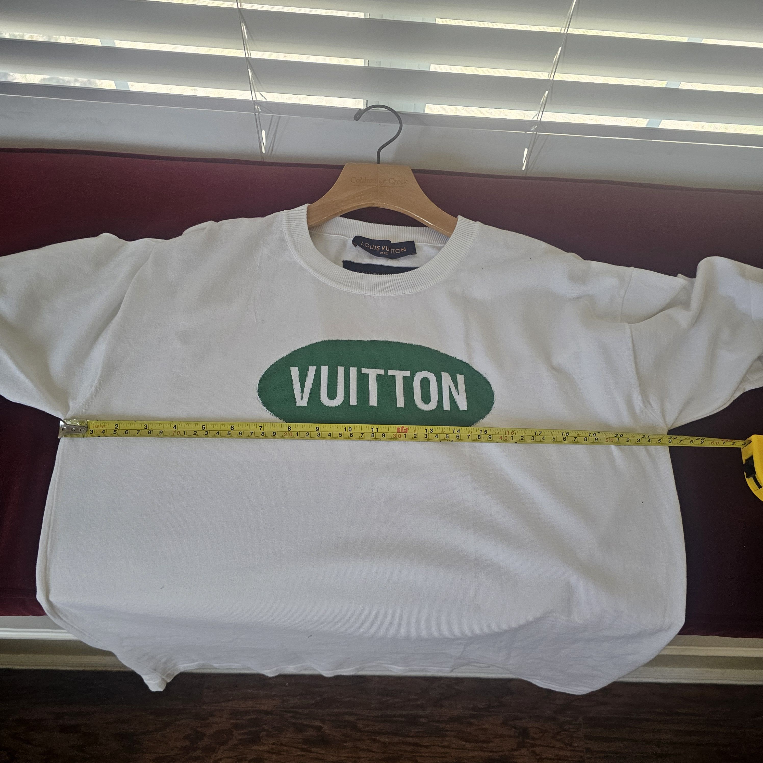 Louis Vuitton Louis Vuitton White Alphabet Pattern Green Printing T-Shirt Size US M / EU 48-50 / 2 - 5 Thumbnail
